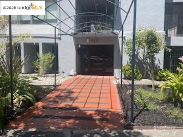 Front Image Thumbnail for EB41118764