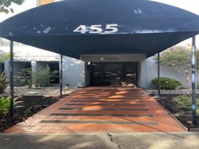 Detail Gallery Image 1 of 7 For 455 Crescent St #312,  Oakland,  CA 94610 - 1 Beds | 1 Baths