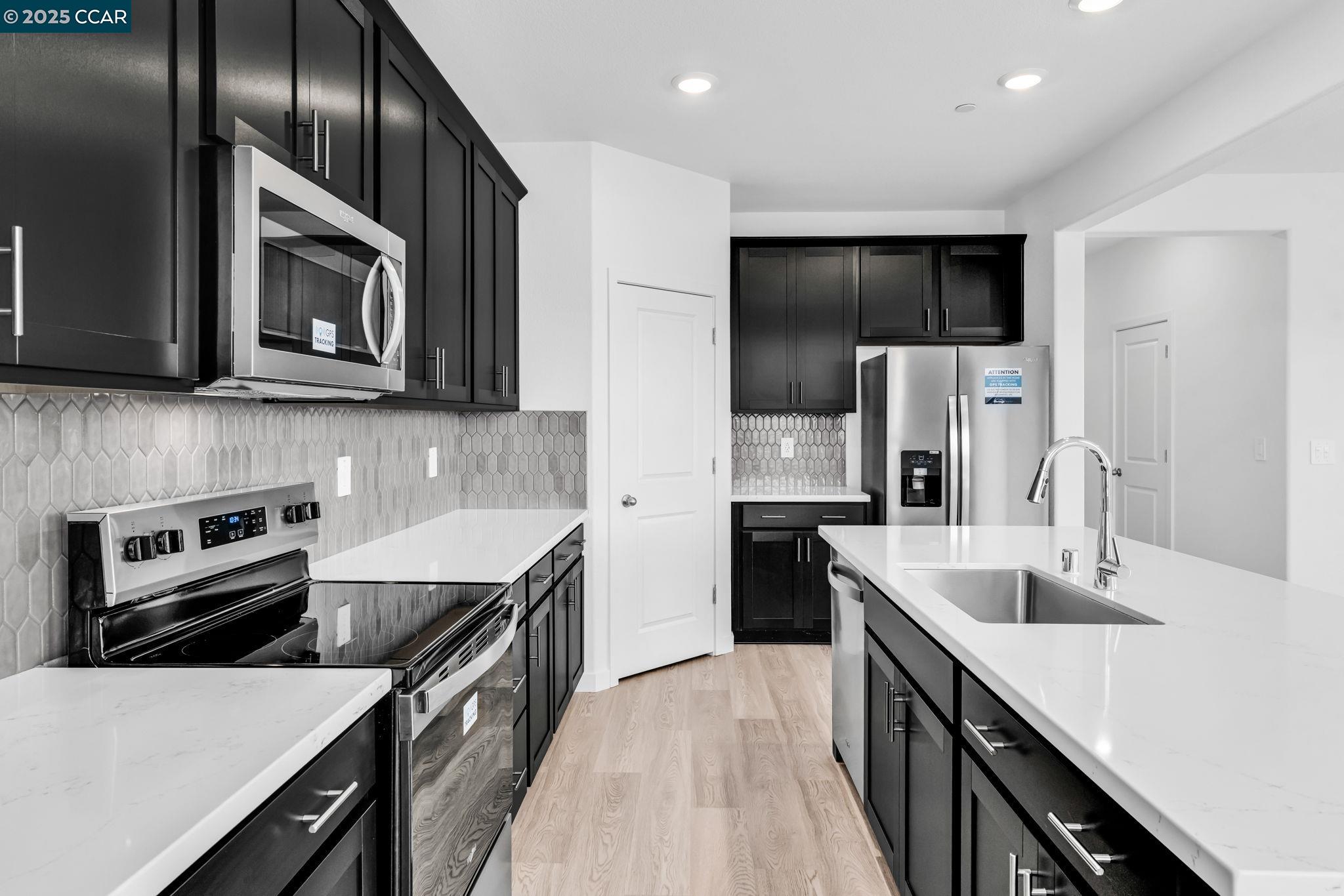 Detail Gallery Image 13 of 51 For 2311 Admiral Court, Brentwood,  CA 94513 - 3 Beds | 4 Baths