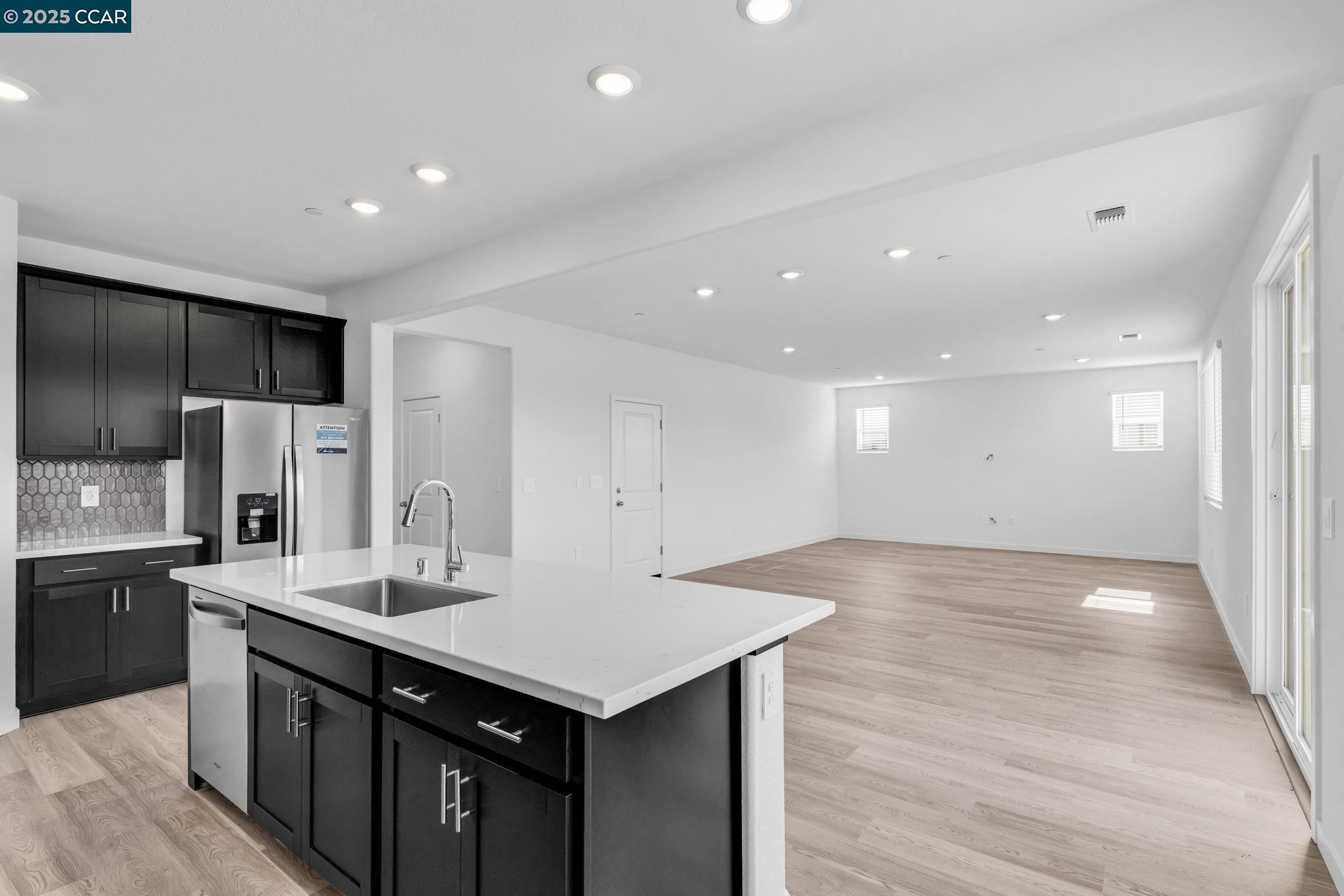 Detail Gallery Image 14 of 51 For 2311 Admiral Court, Brentwood,  CA 94513 - 3 Beds | 4 Baths