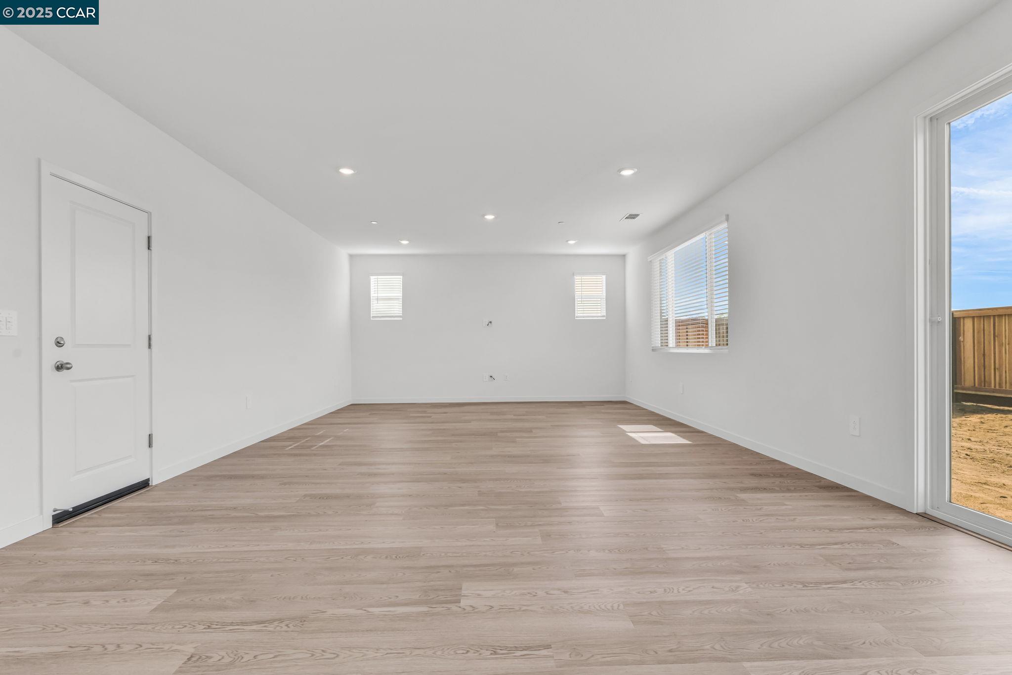 Detail Gallery Image 6 of 51 For 2311 Admiral Court, Brentwood,  CA 94513 - 3 Beds | 4 Baths