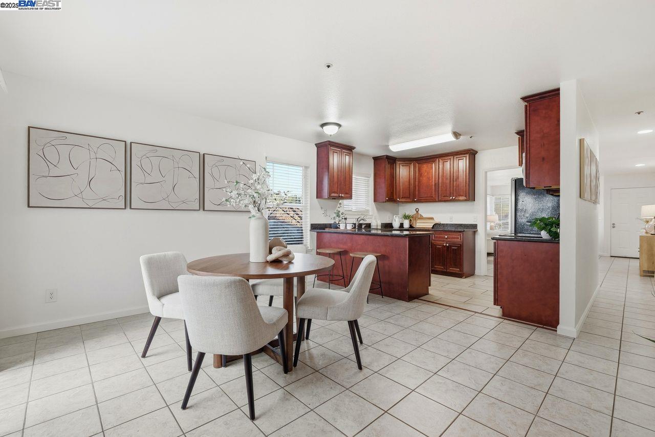 Detail Gallery Image 12 of 25 For 33601 11th St, Union City,  CA 94587 - 3 Beds | 2 Baths