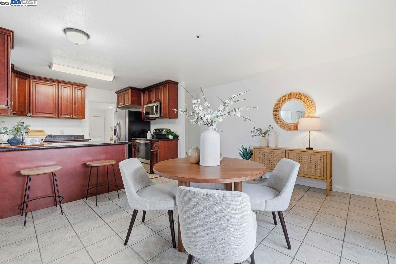 Detail Gallery Image 13 of 25 For 33601 11th St, Union City,  CA 94587 - 3 Beds | 2 Baths