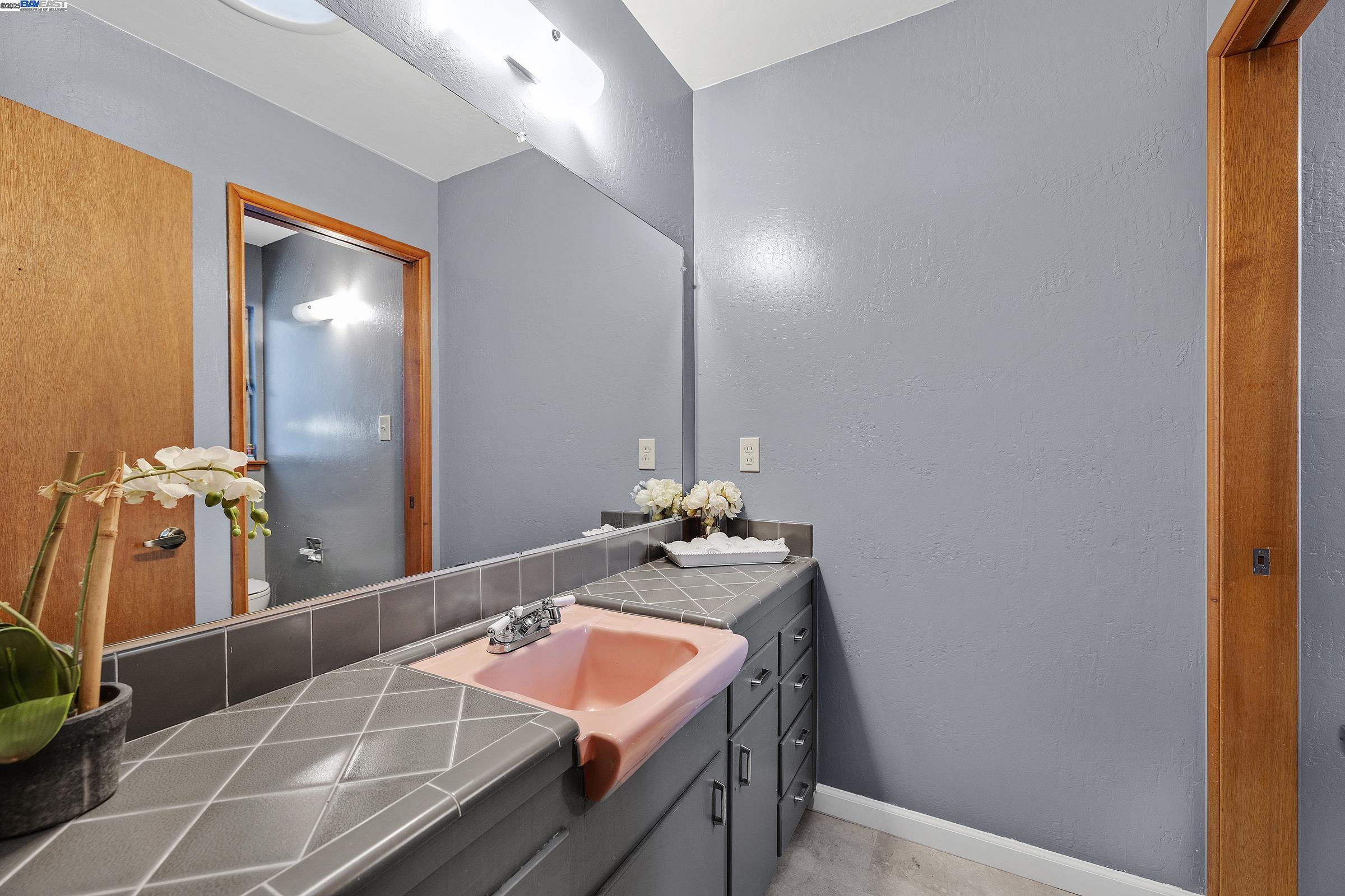 Detail Gallery Image 20 of 43 For 41506 Chadbourne Dr, Fremont,  CA 94539 - 3 Beds | 2 Baths