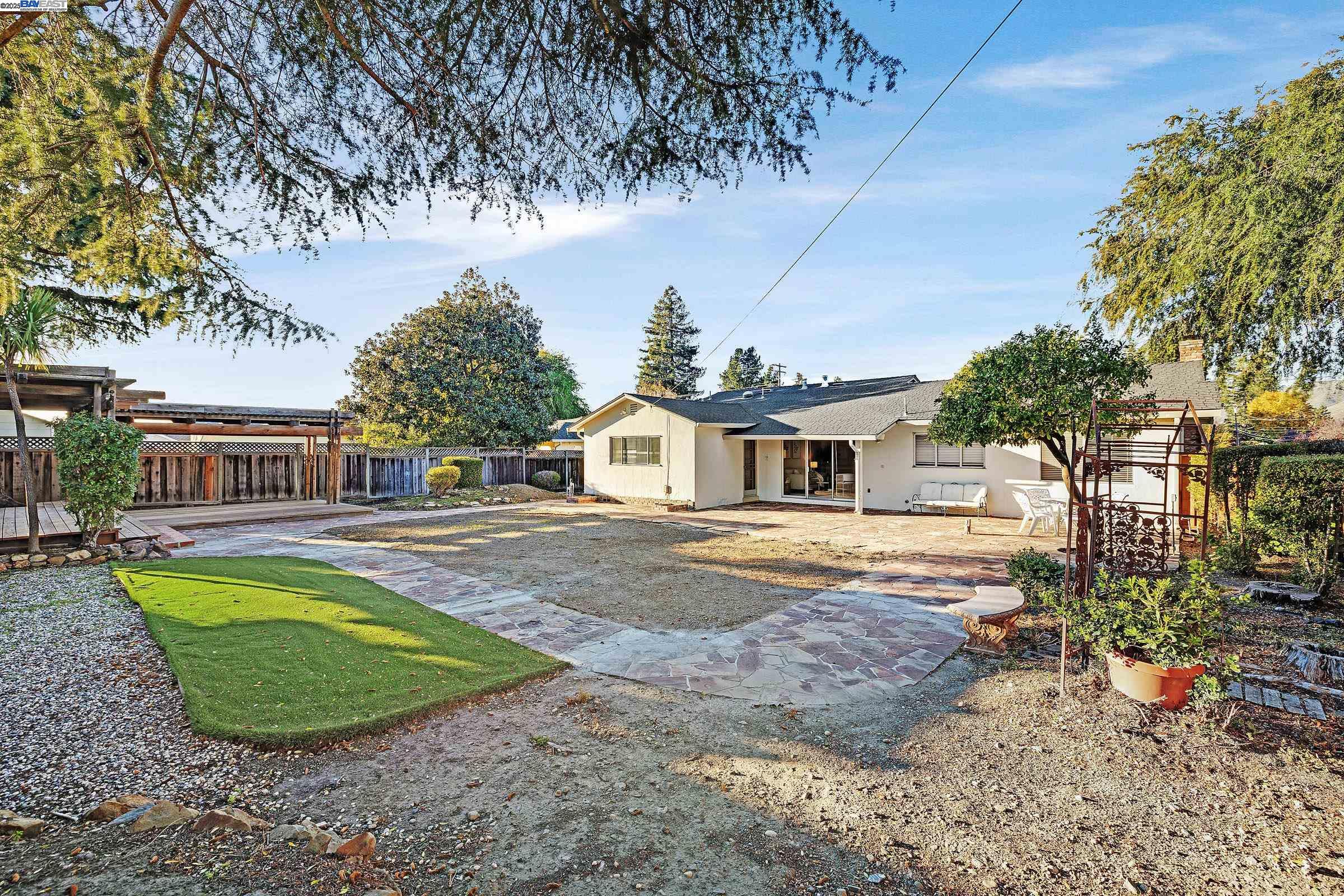 Detail Gallery Image 25 of 43 For 41506 Chadbourne Dr, Fremont,  CA 94539 - 3 Beds | 2 Baths