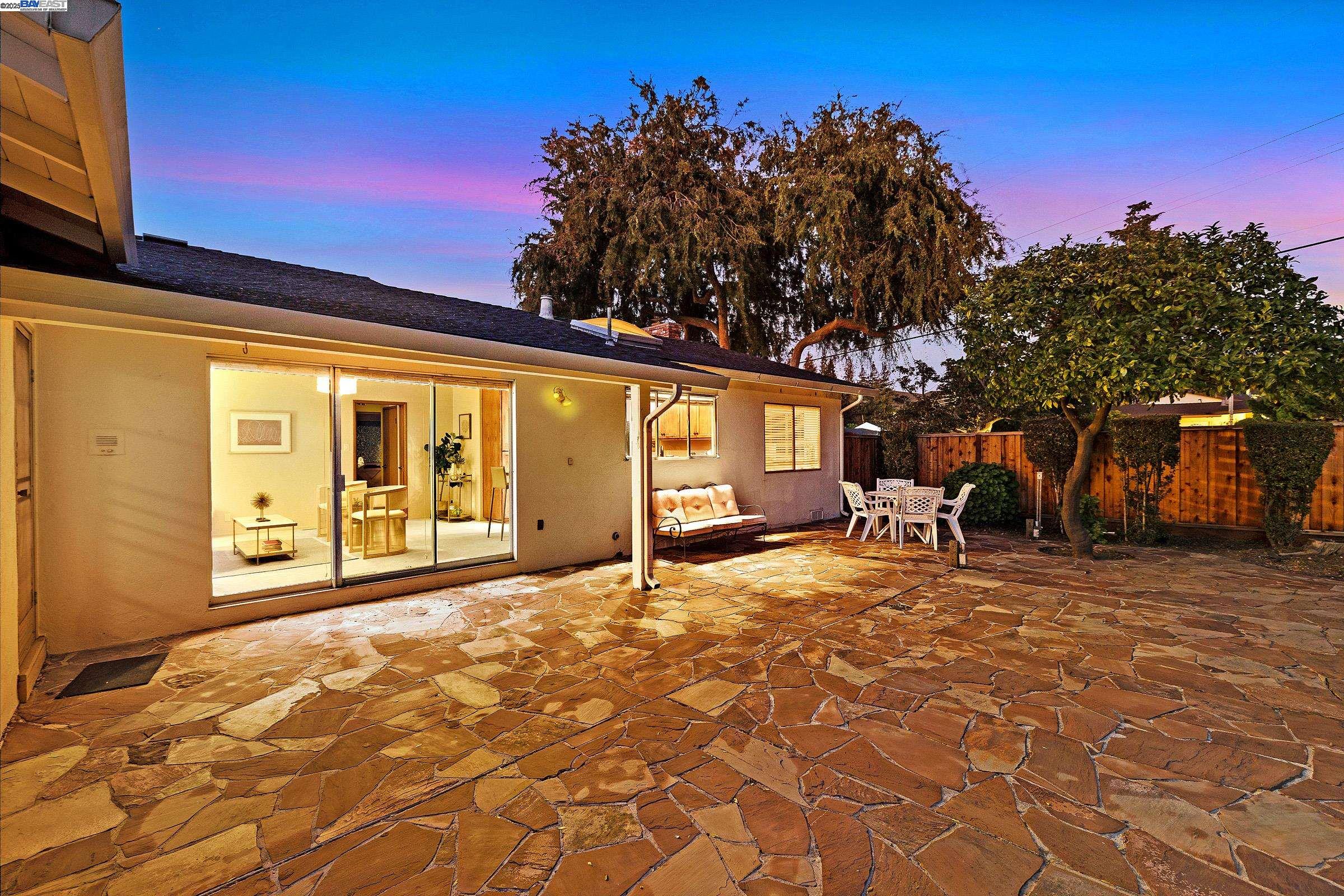 Detail Gallery Image 26 of 43 For 41506 Chadbourne Dr, Fremont,  CA 94539 - 3 Beds | 2 Baths