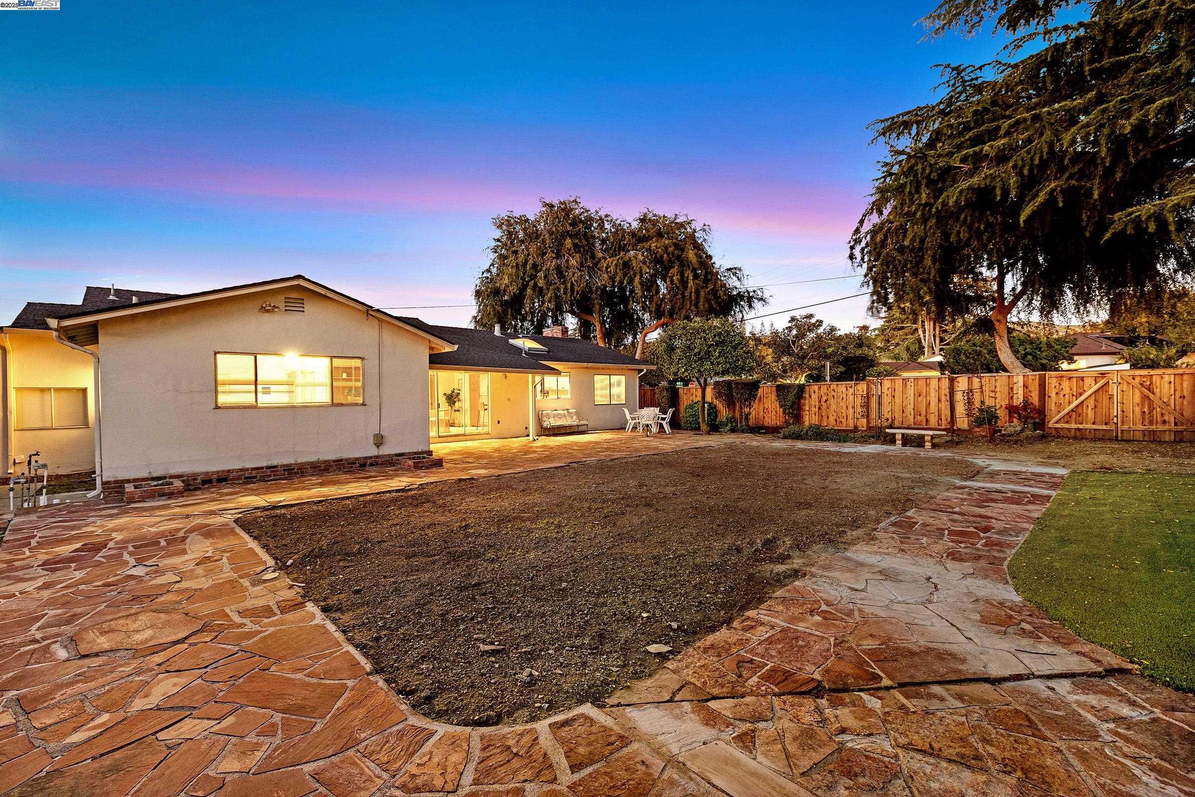 Detail Gallery Image 28 of 43 For 41506 Chadbourne Dr, Fremont,  CA 94539 - 3 Beds | 2 Baths