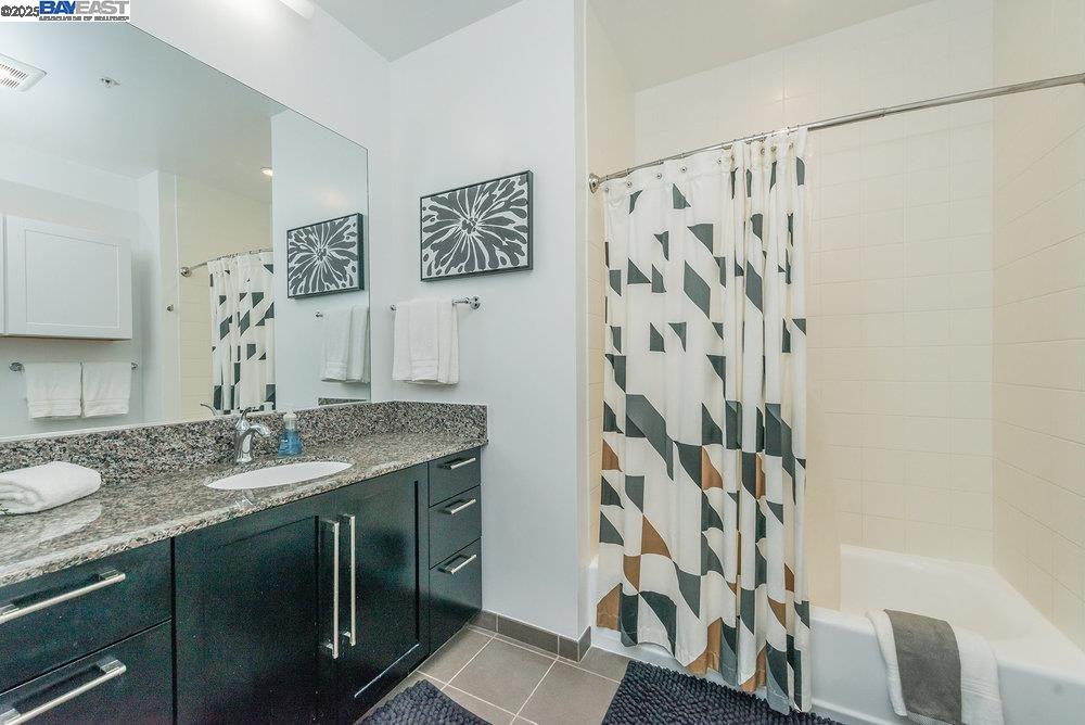 Detail Gallery Image 20 of 54 For 1001 46th St #220,  Emeryville,  CA 94608 - 1 Beds | 1 Baths