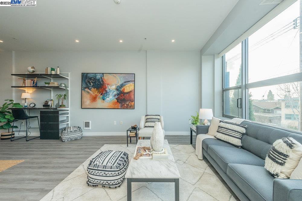 Detail Gallery Image 42 of 54 For 1001 46th St #220,  Emeryville,  CA 94608 - 1 Beds | 1 Baths