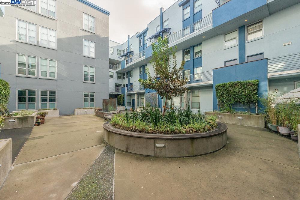 Detail Gallery Image 43 of 54 For 1001 46th St #220,  Emeryville,  CA 94608 - 1 Beds | 1 Baths