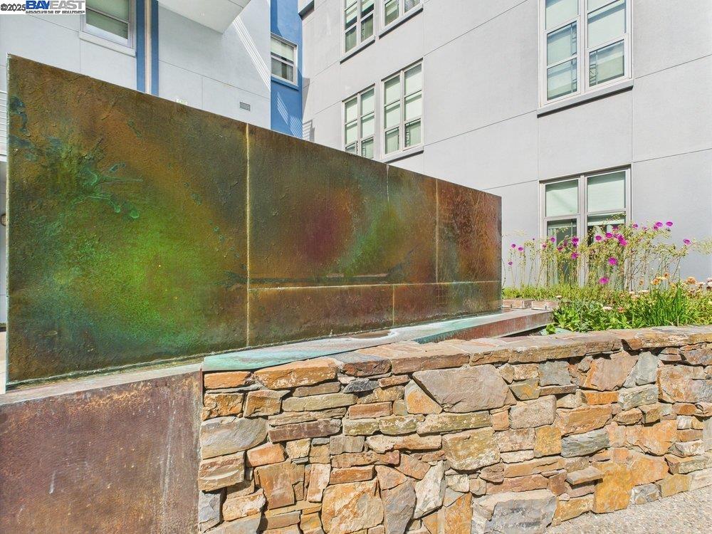 Detail Gallery Image 8 of 54 For 1001 46th St #220,  Emeryville,  CA 94608 - 1 Beds | 1 Baths