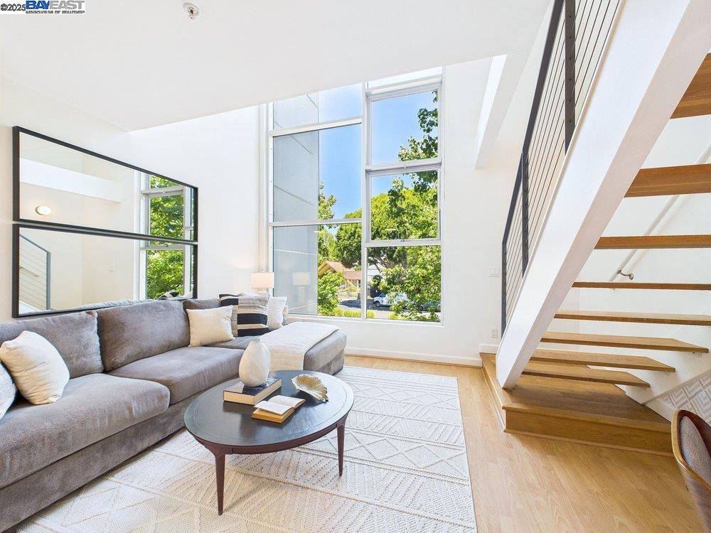 Detail Gallery Image 22 of 25 For 485 W Macarthur Blvd #201,  Oakland,  CA 94609 - 1 Beds | 1 Baths