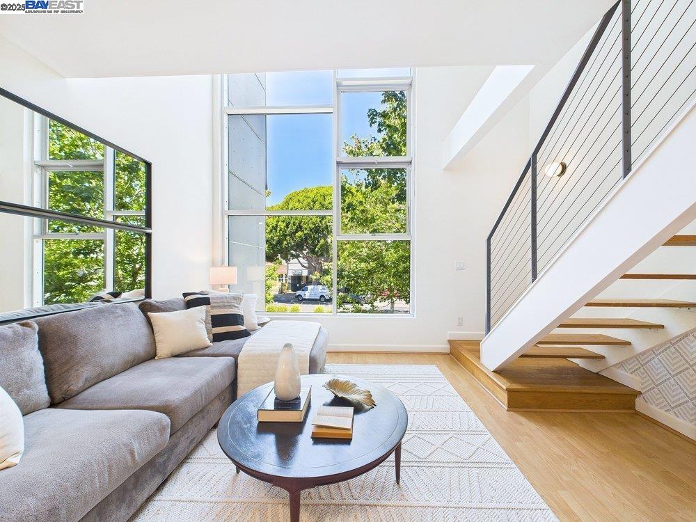 Detail Gallery Image 25 of 25 For 485 W Macarthur Blvd #201,  Oakland,  CA 94609 - 1 Beds | 1 Baths