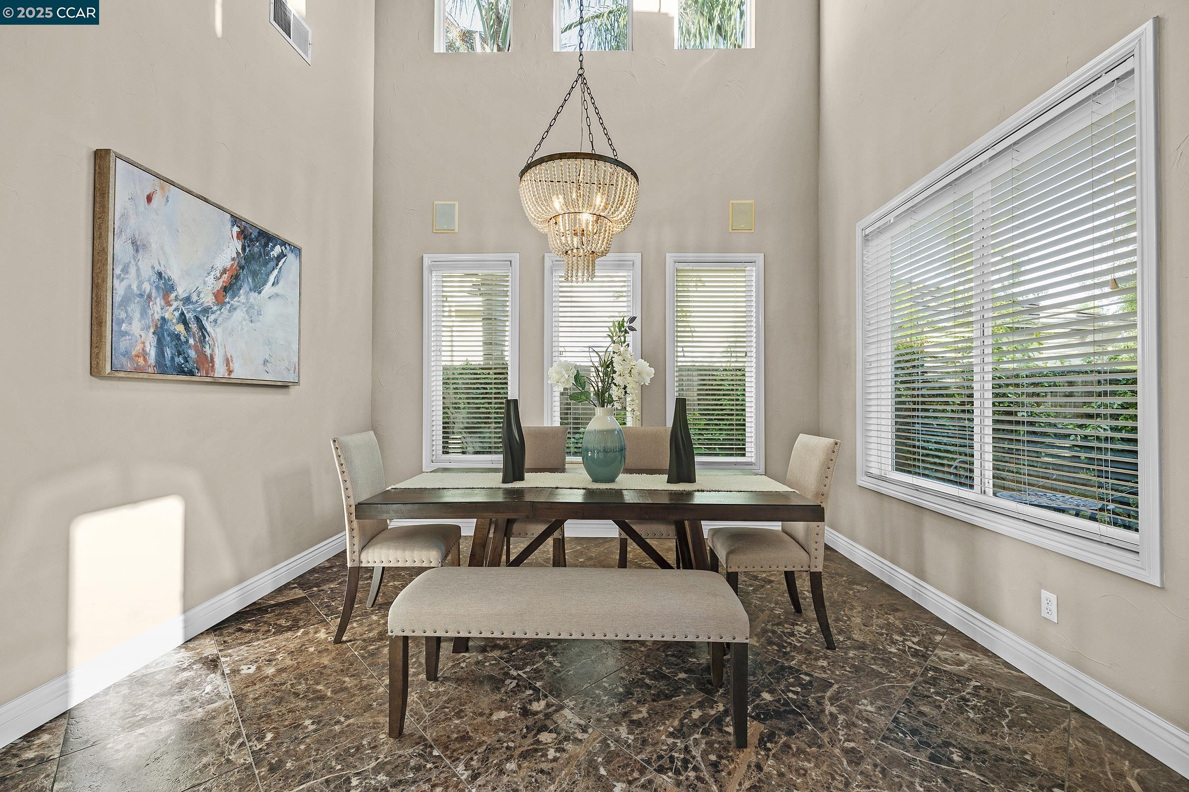 Detail Gallery Image 15 of 60 For 5717 Saint Andrews Dr, Stockton,  CA 95219 - 3 Beds | 3/1 Baths