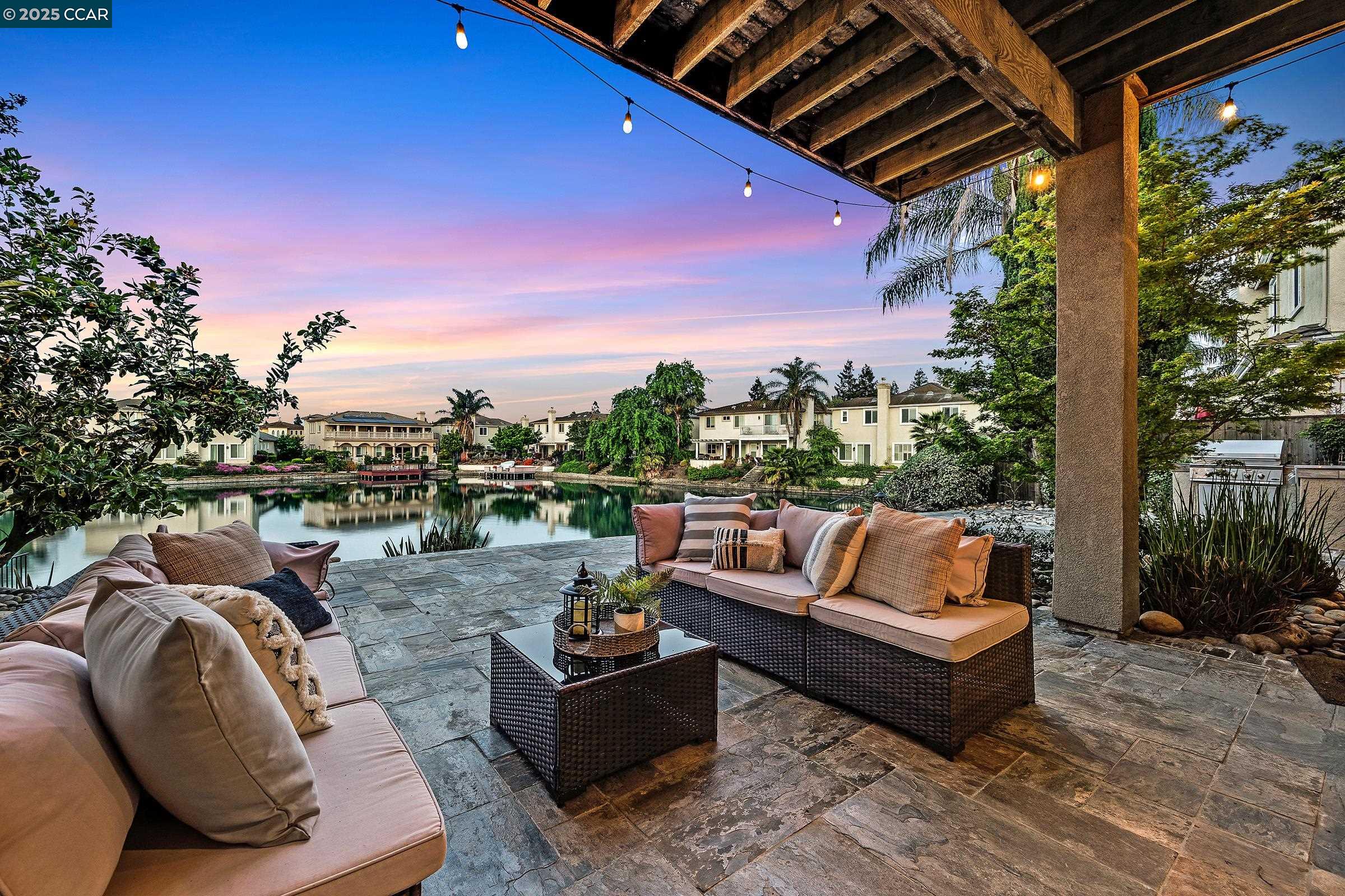 Detail Gallery Image 53 of 60 For 5717 Saint Andrews Dr, Stockton,  CA 95219 - 3 Beds | 3/1 Baths