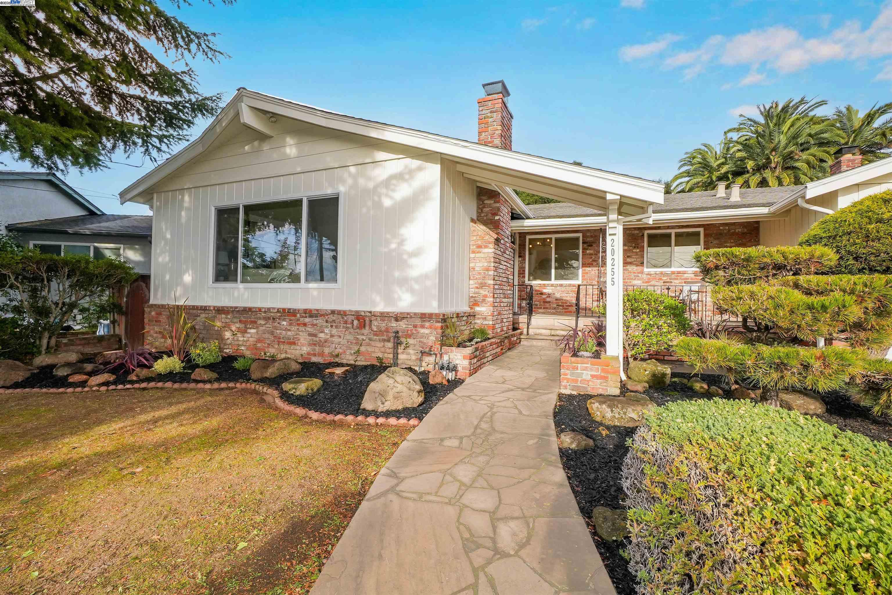 Detail Gallery Image 53 of 57 For 20255 Yeandle Ave, Castro Valley,  CA 94546 - 3 Beds | 2 Baths