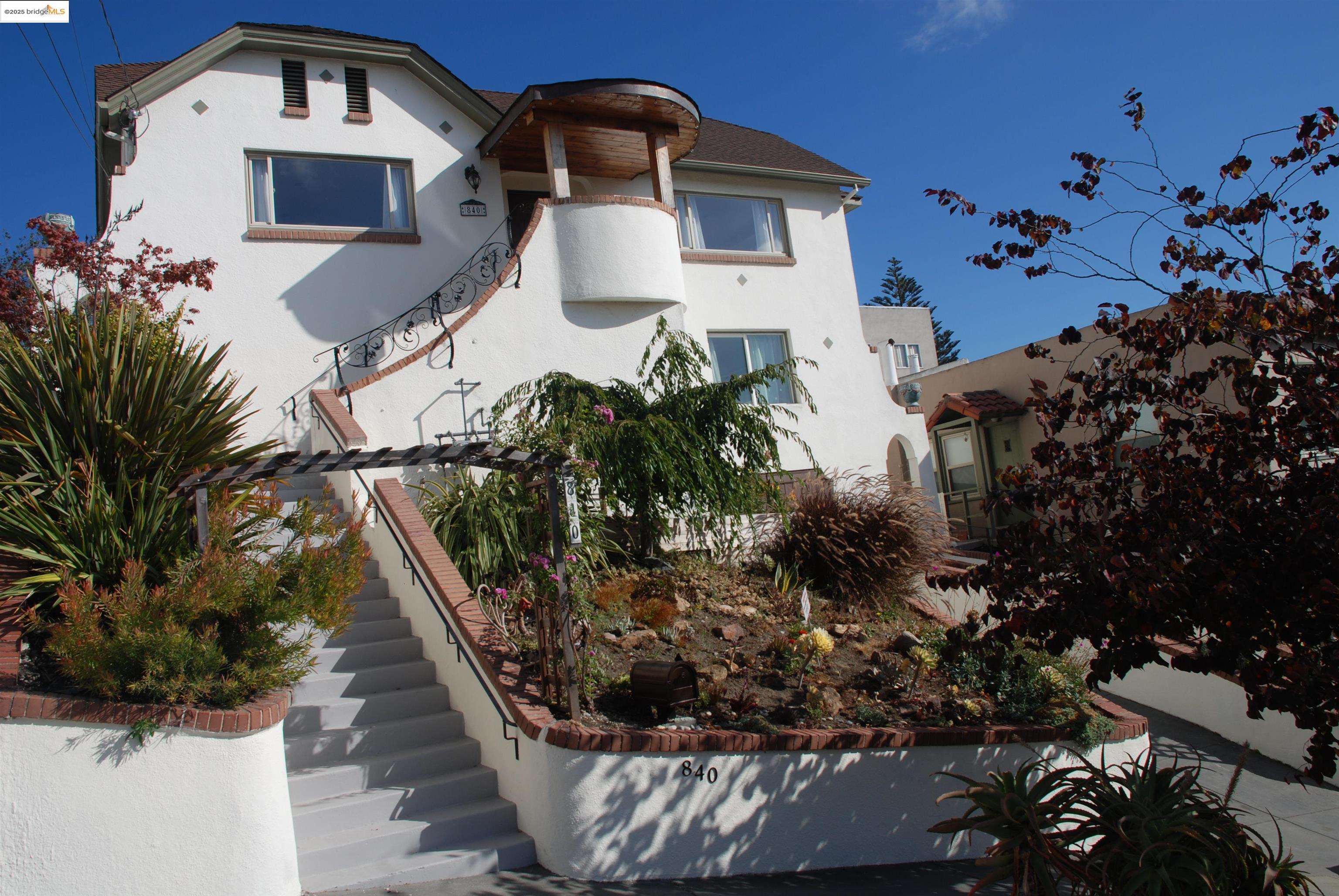 Front Image Thumbnail for EB41118775