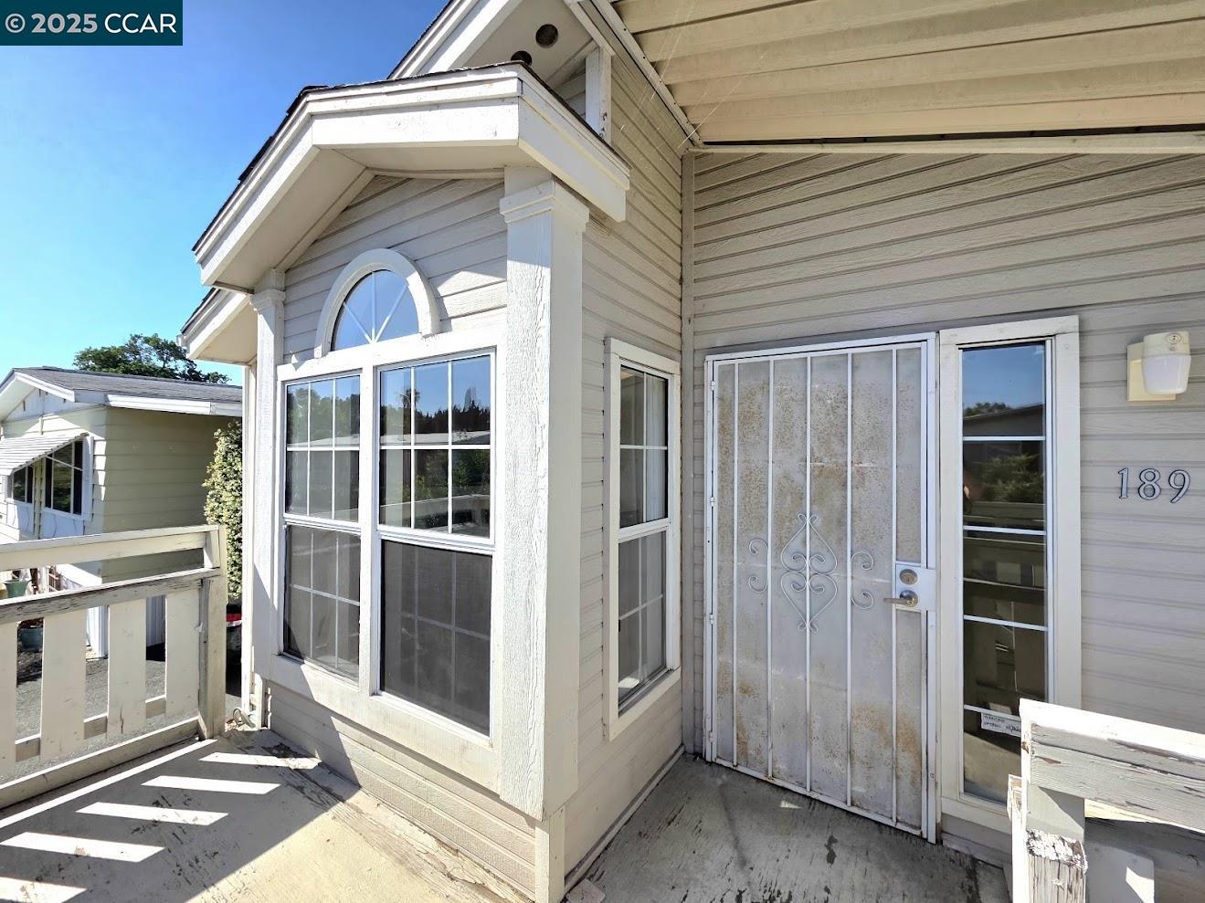 Detail Gallery Image 3 of 54 For 189 Kona Cir, Pittsburg,  CA 94565 - 2 Beds | 2 Baths