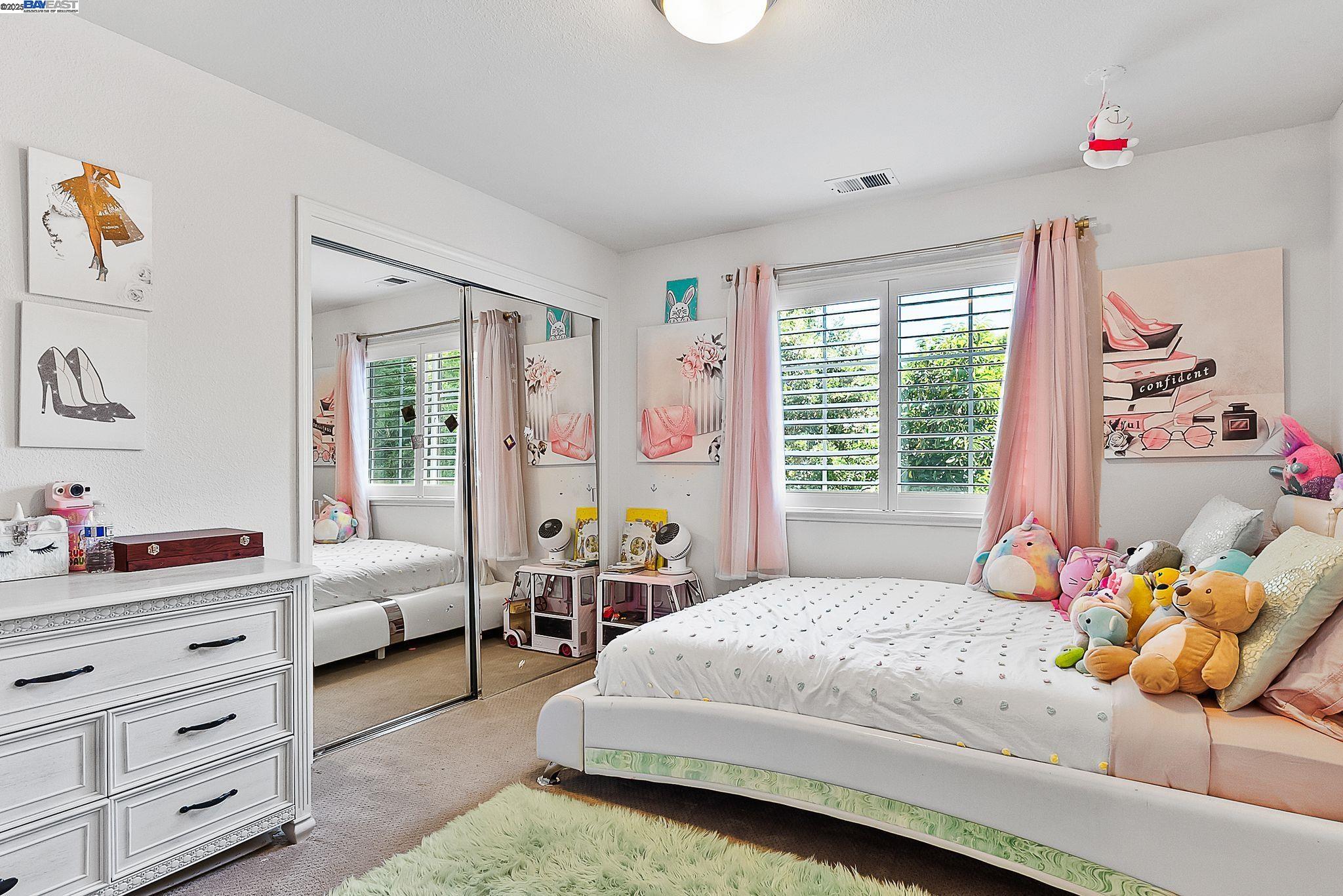 Detail Gallery Image 17 of 24 For 192 Mayhew Way, Walnut Creek,  CA 94597 - 5 Beds | 3 Baths