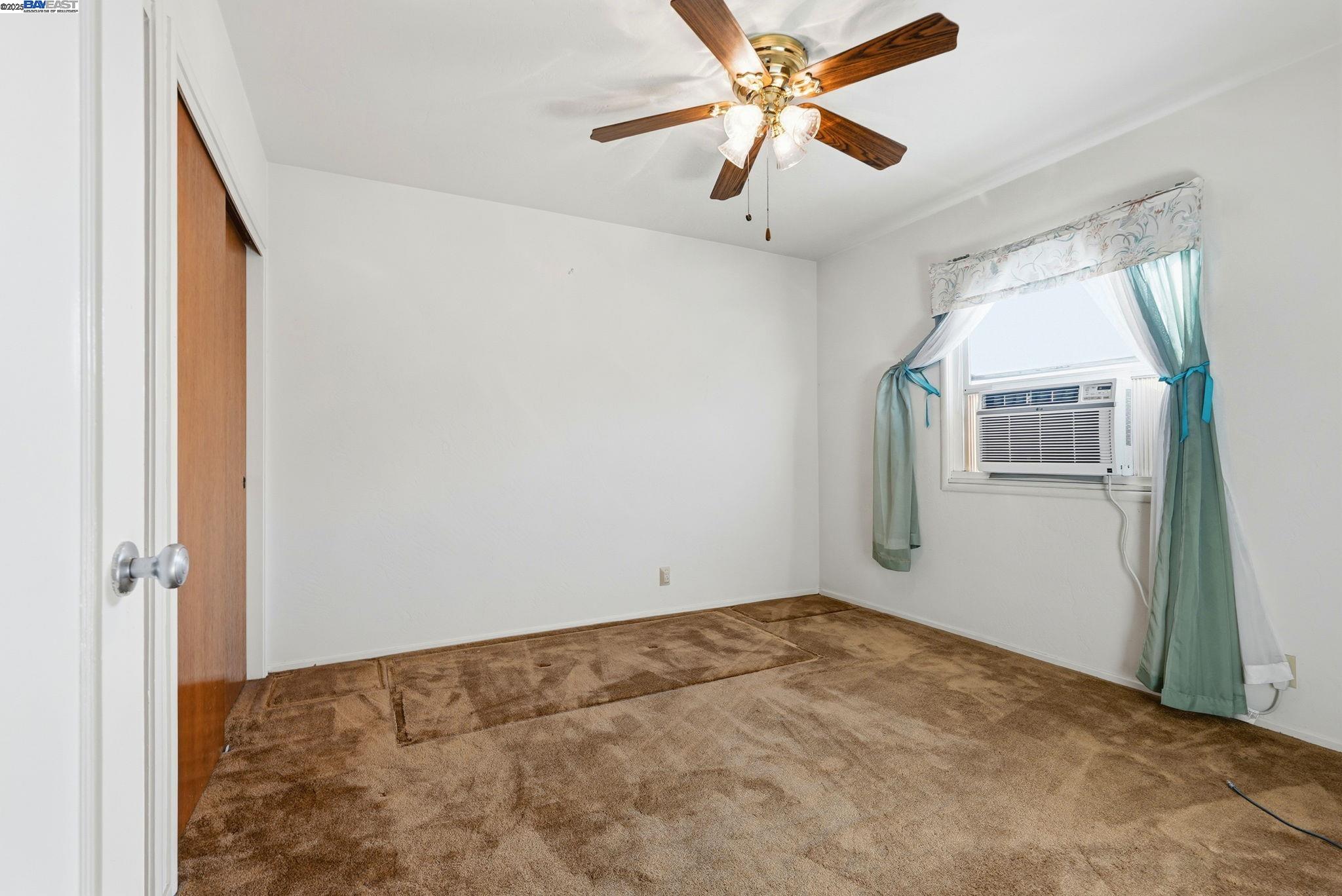 Detail Gallery Image 14 of 23 For 15329 Edgemoor St, San Leandro,  CA 94579 - 2 Beds | 1 Baths