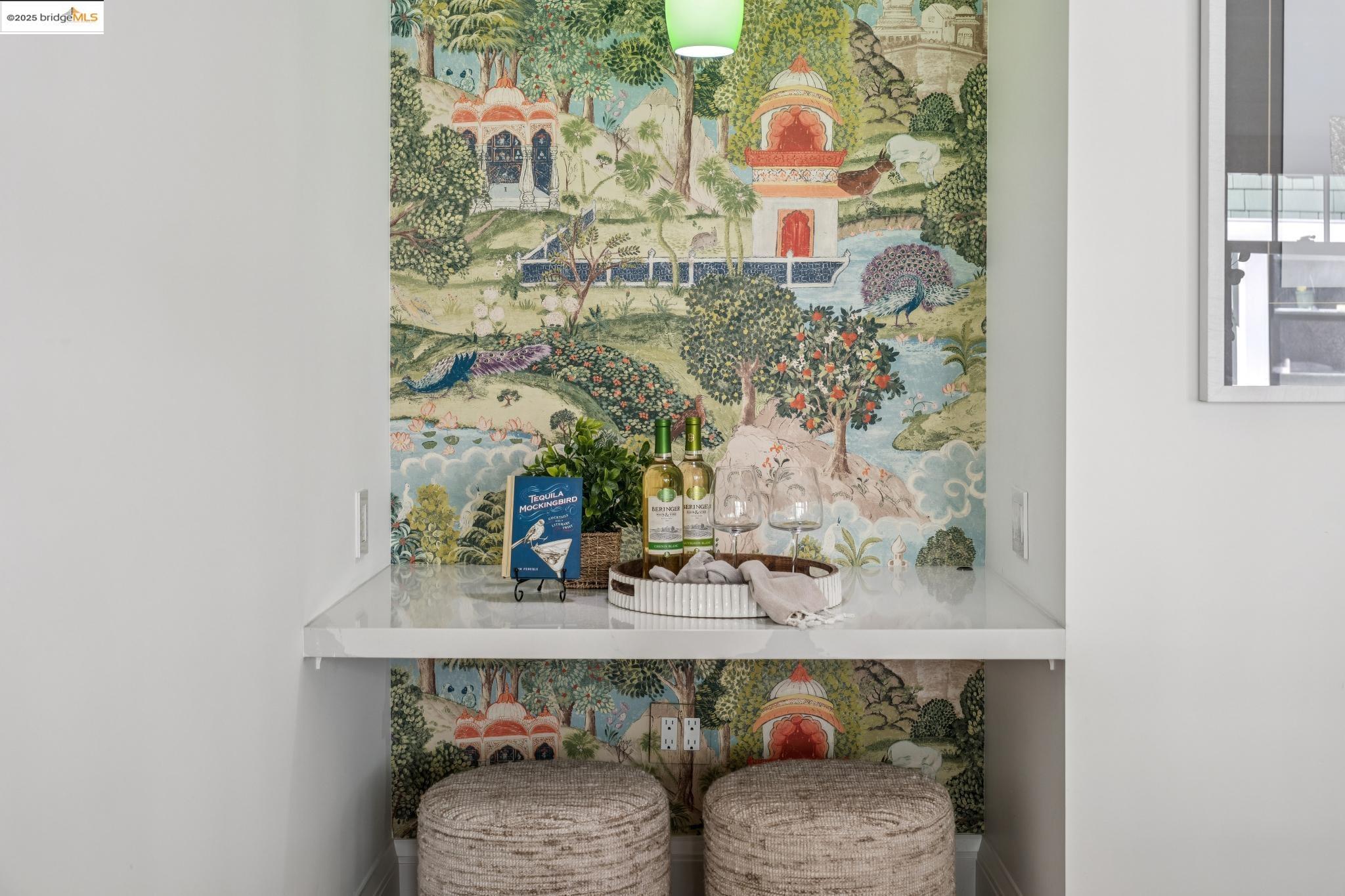 Detail Gallery Image 18 of 55 For 5522 Taft Ave, Oakland,  CA 94618 - 2 Beds | 2 Baths