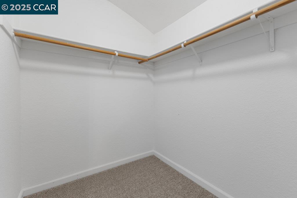 Detail Gallery Image 22 of 36 For 1048 Spring Valley Common, Livermore,  CA 94551 - 3 Beds | 2/1 Baths