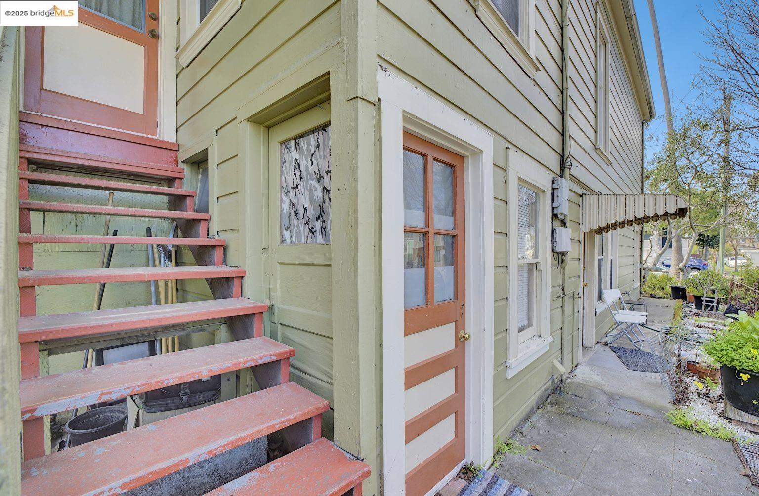 Detail Gallery Image 10 of 19 For 1220 9th St, Alameda,  CA 94501 - – Beds | – Baths