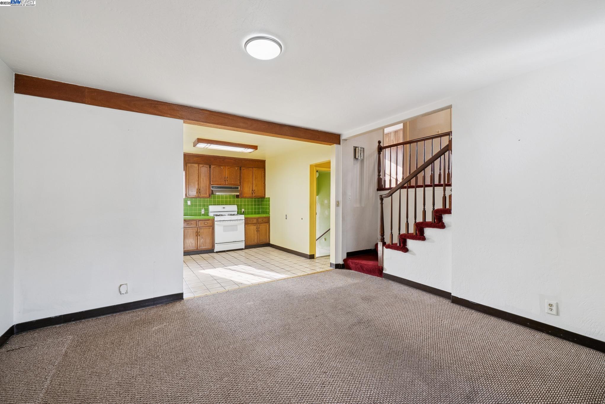 Detail Gallery Image 11 of 51 For 2804 Otis Dr, Alameda,  CA 94501 - 2 Beds | 1 Baths