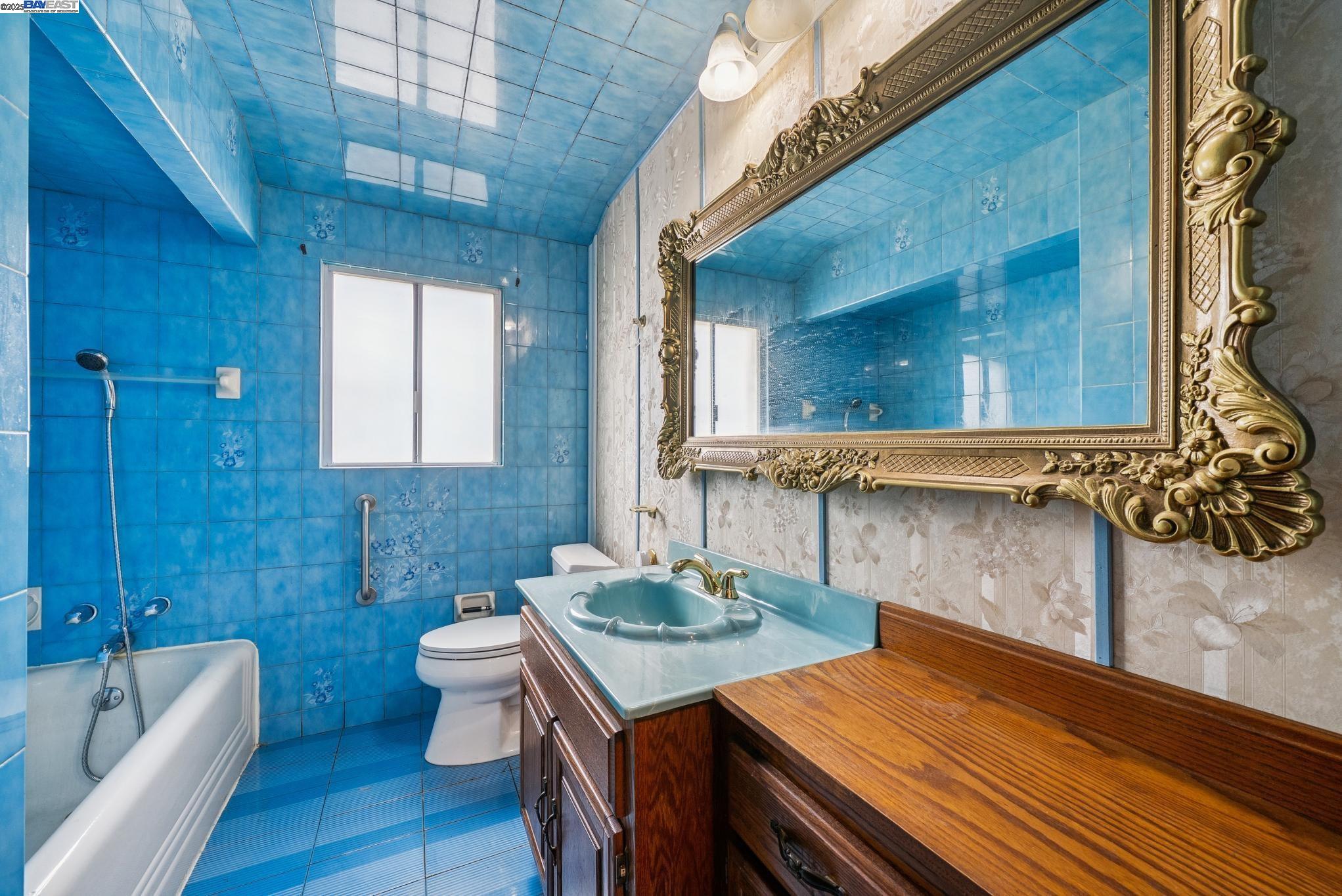 Detail Gallery Image 25 of 51 For 2804 Otis Dr, Alameda,  CA 94501 - 2 Beds | 1 Baths