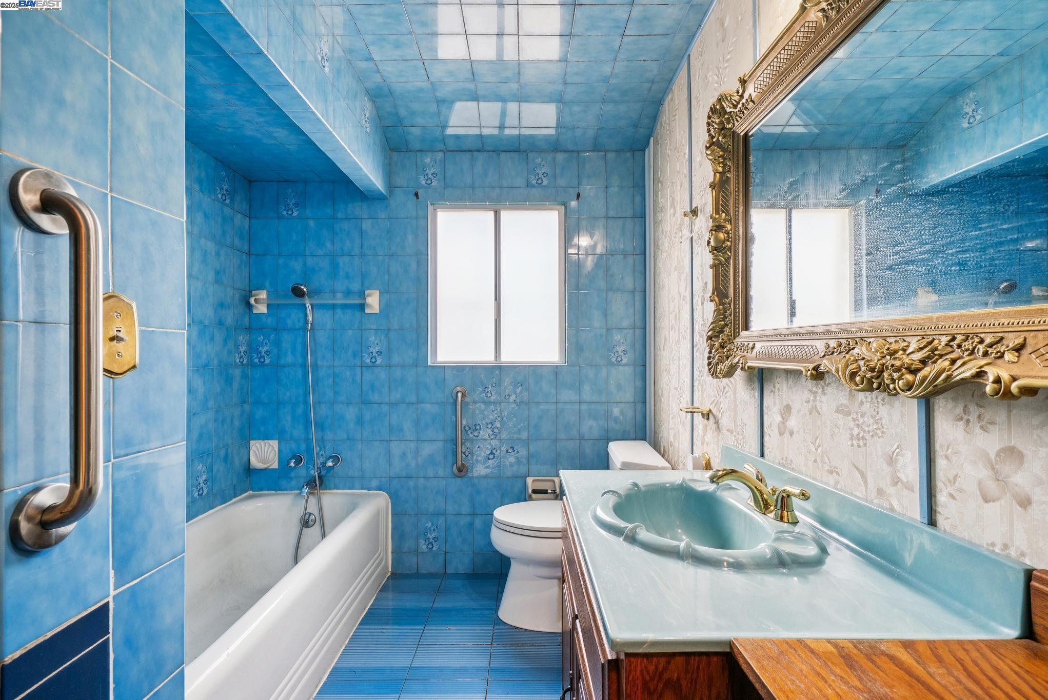 Detail Gallery Image 26 of 51 For 2804 Otis Dr, Alameda,  CA 94501 - 2 Beds | 1 Baths