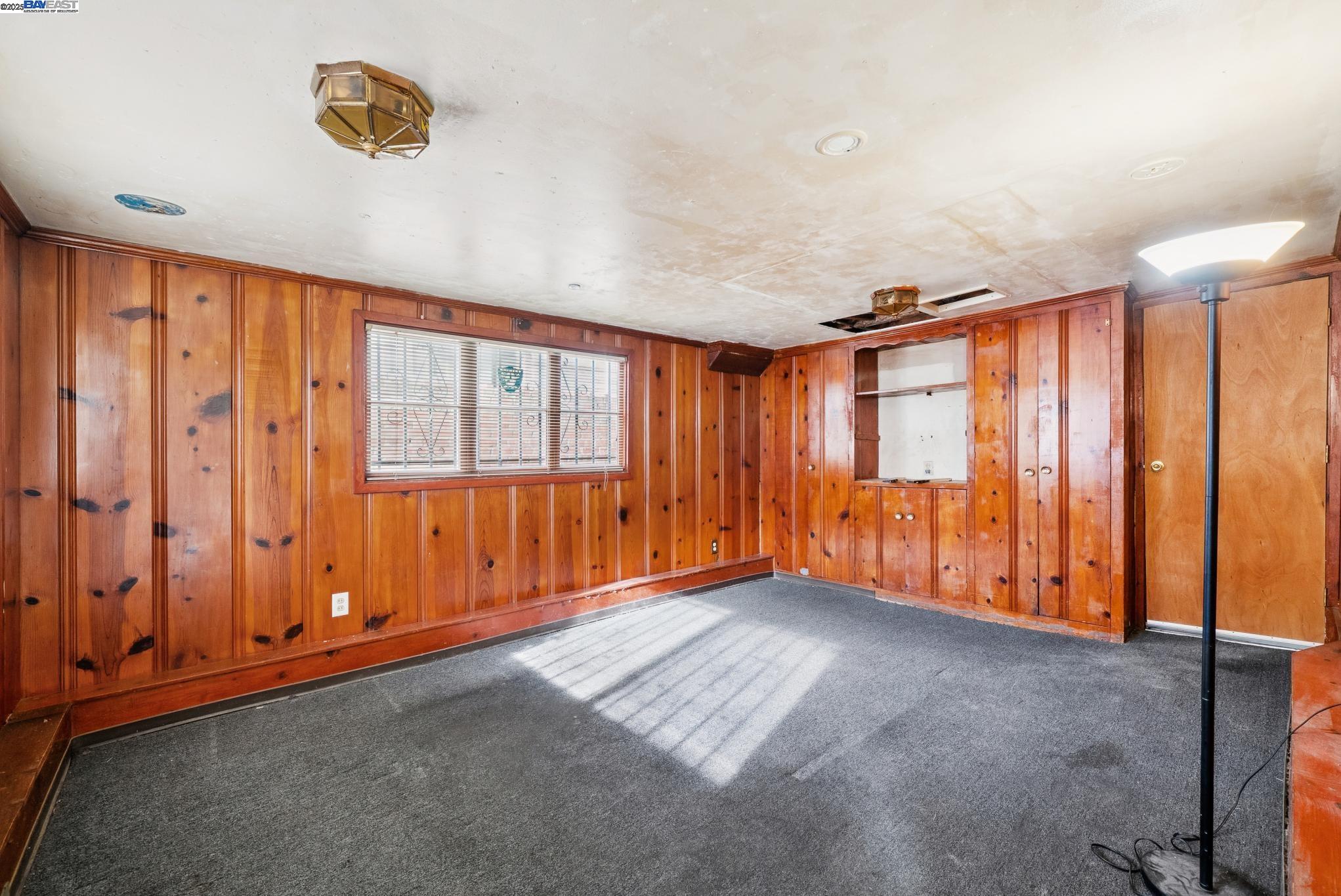 Detail Gallery Image 32 of 51 For 2804 Otis Dr, Alameda,  CA 94501 - 2 Beds | 1 Baths