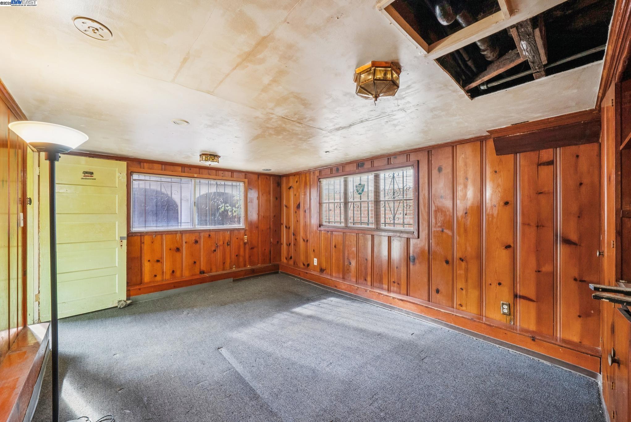 Detail Gallery Image 33 of 51 For 2804 Otis Dr, Alameda,  CA 94501 - 2 Beds | 1 Baths