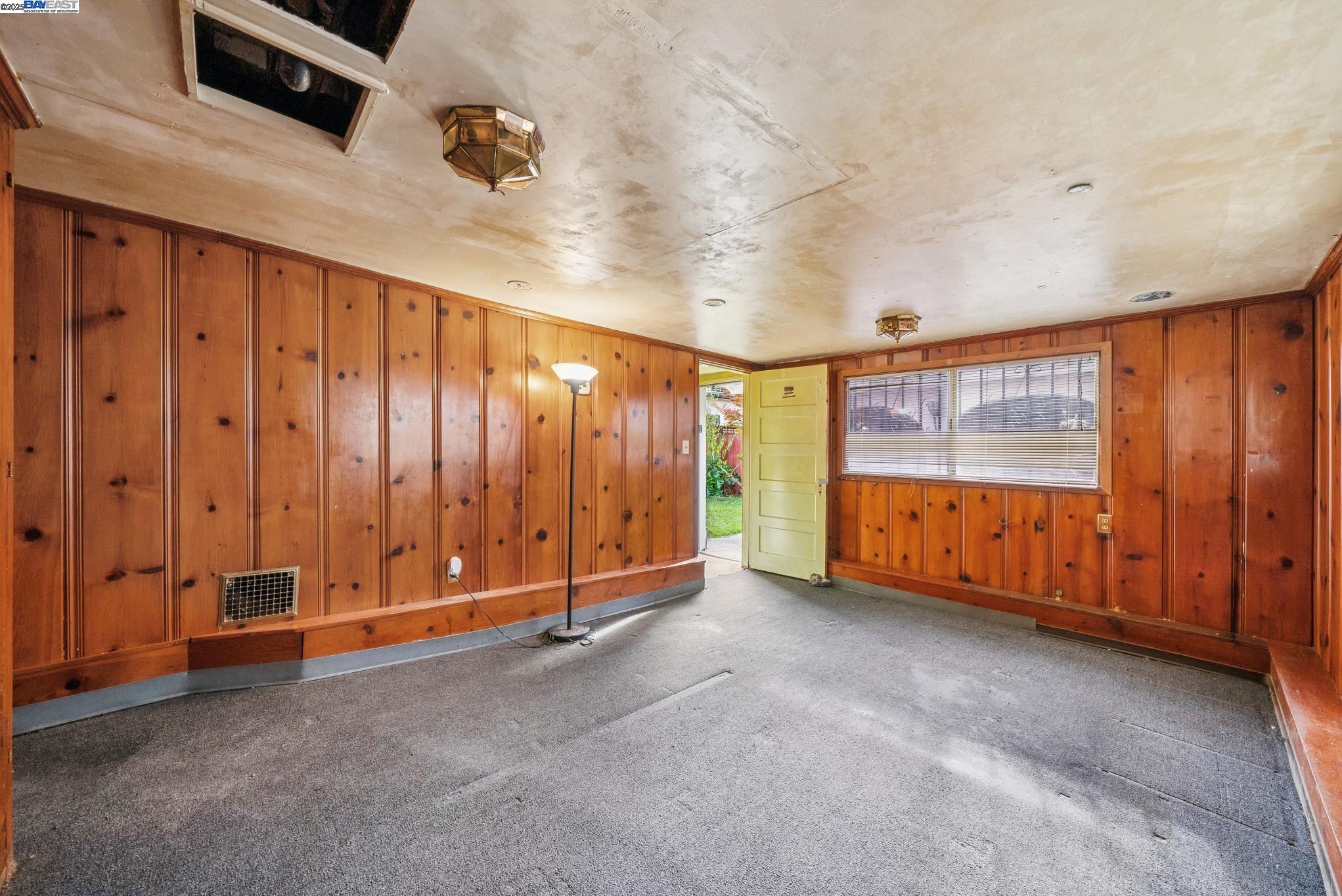 Detail Gallery Image 34 of 51 For 2804 Otis Dr, Alameda,  CA 94501 - 2 Beds | 1 Baths