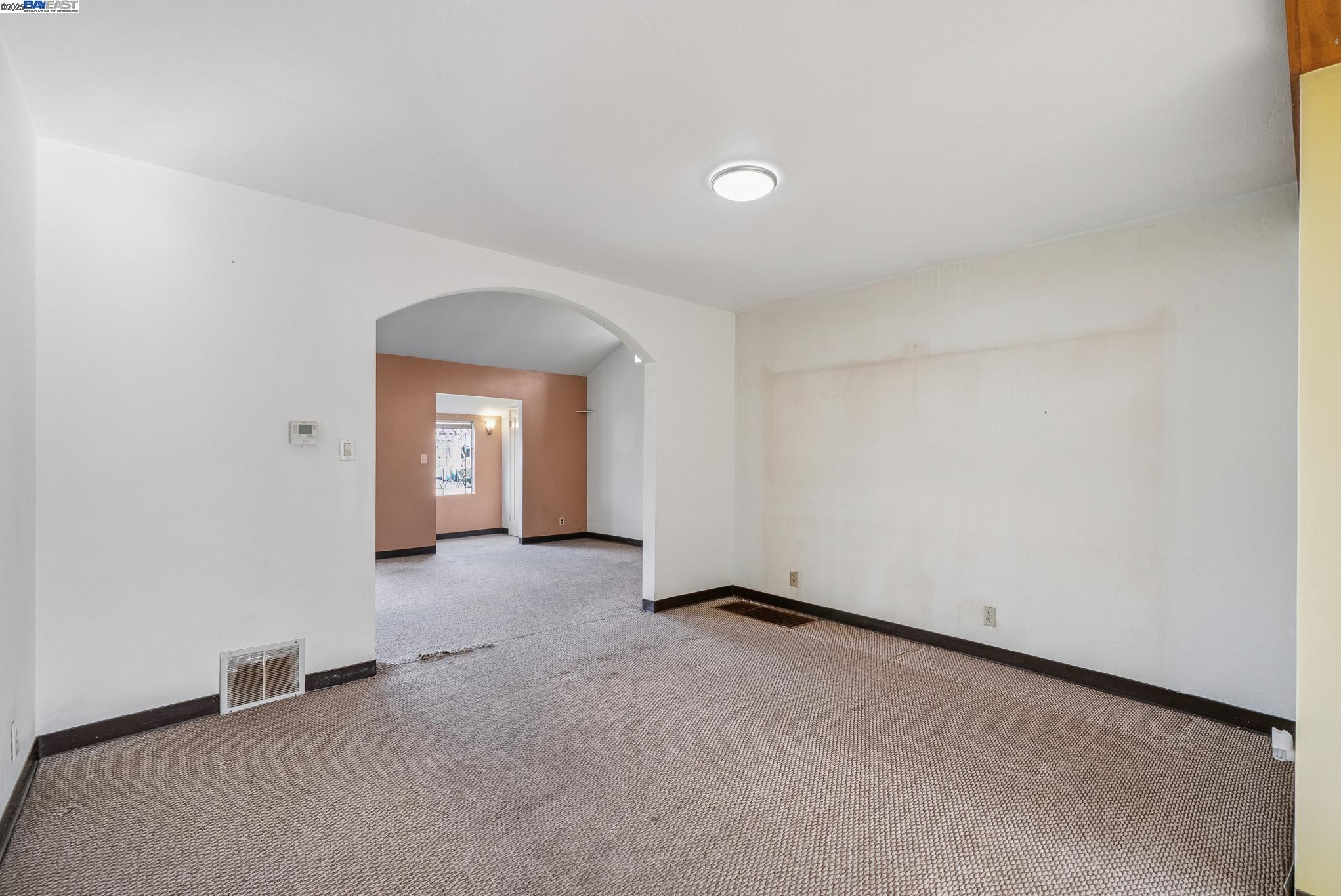 Detail Gallery Image 10 of 51 For 2804 Otis Dr, Alameda,  CA 94501 - 2 Beds | 1 Baths