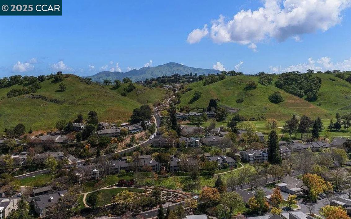 Detail Gallery Image 35 of 45 For 1400 Ptarmigan Dr #2,  Walnut Creek,  CA 94595 - 2 Beds | 2 Baths