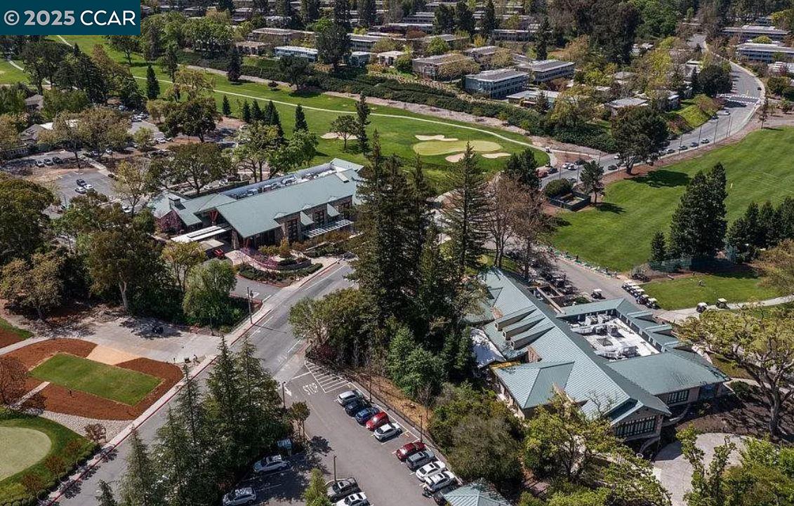 Detail Gallery Image 36 of 45 For 1400 Ptarmigan Dr #2,  Walnut Creek,  CA 94595 - 2 Beds | 2 Baths