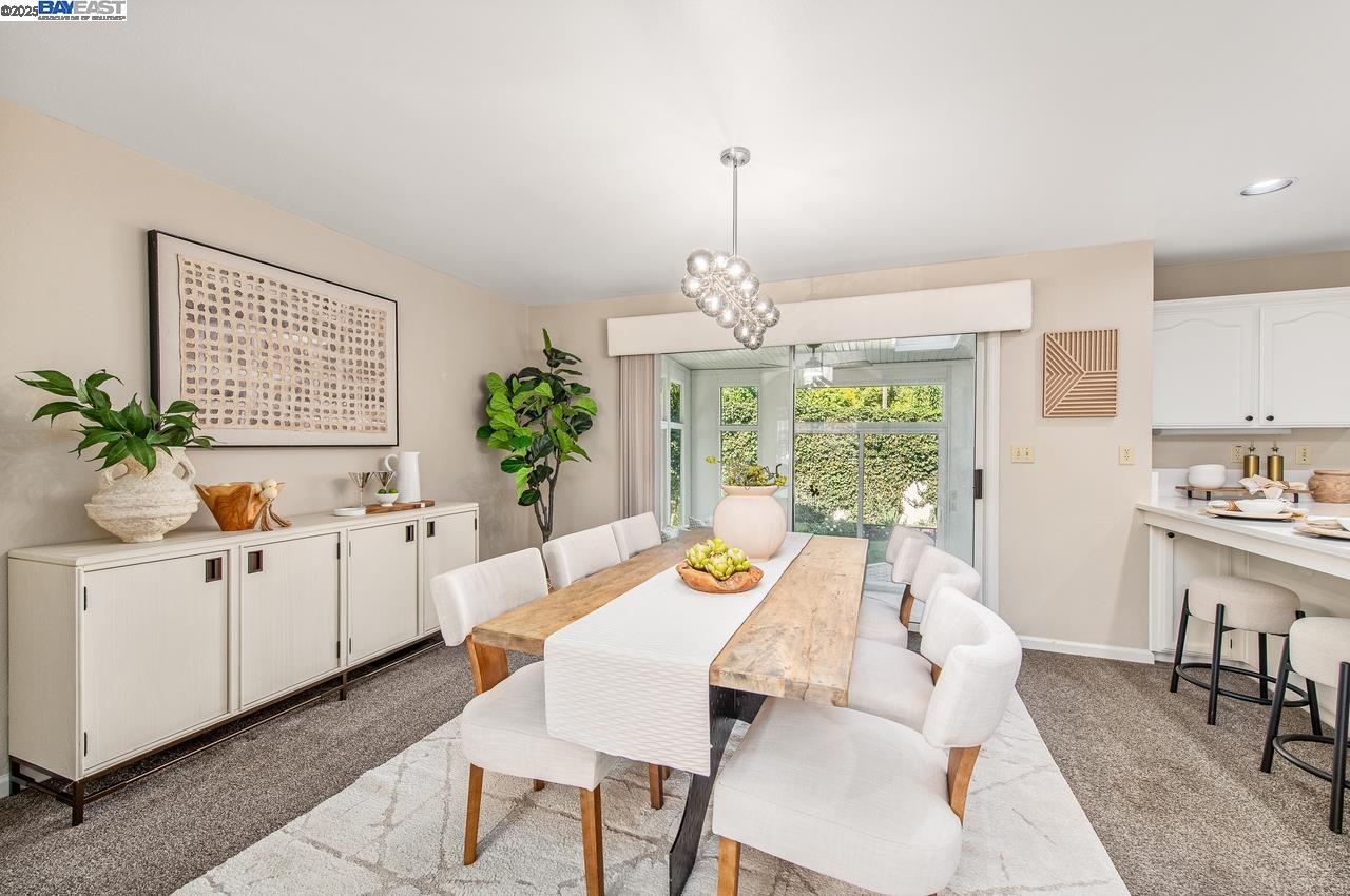 Detail Gallery Image 11 of 60 For 297 Del Valle Ct, Pleasanton,  CA 94566 - 3 Beds | 2/1 Baths