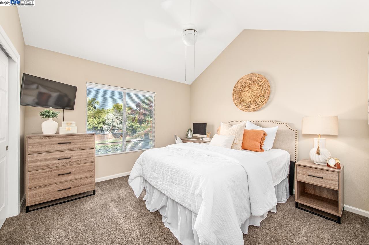Detail Gallery Image 27 of 60 For 297 Del Valle Ct, Pleasanton,  CA 94566 - 3 Beds | 2/1 Baths