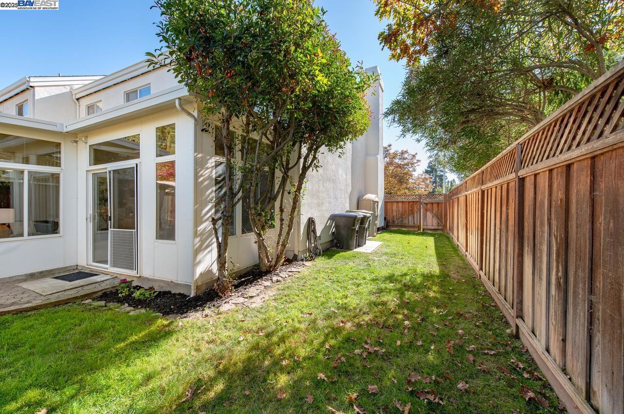 Detail Gallery Image 40 of 60 For 297 Del Valle Ct, Pleasanton,  CA 94566 - 3 Beds | 2/1 Baths