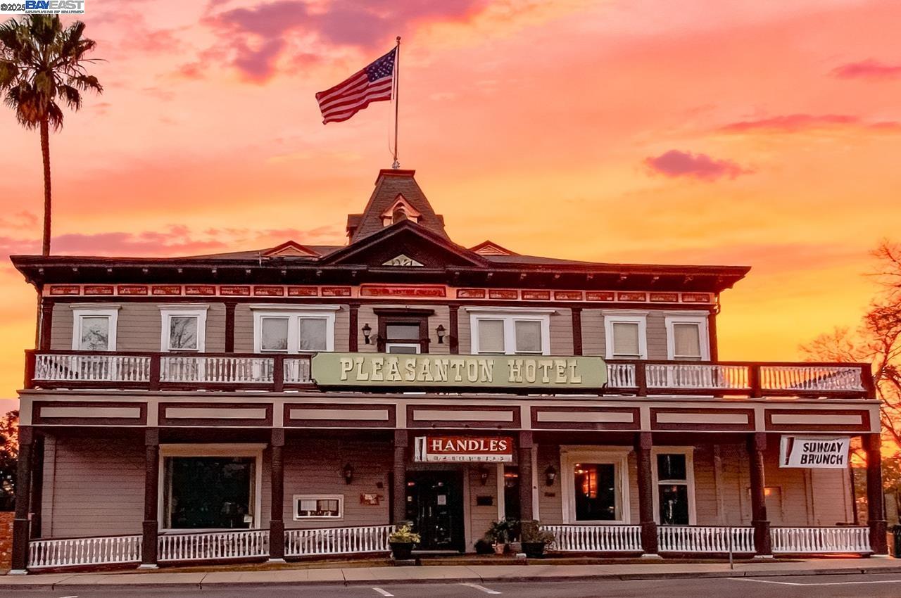 Detail Gallery Image 41 of 59 For 297 Del Valle Ct, Pleasanton,  CA 94566 - 3 Beds | 2/1 Baths