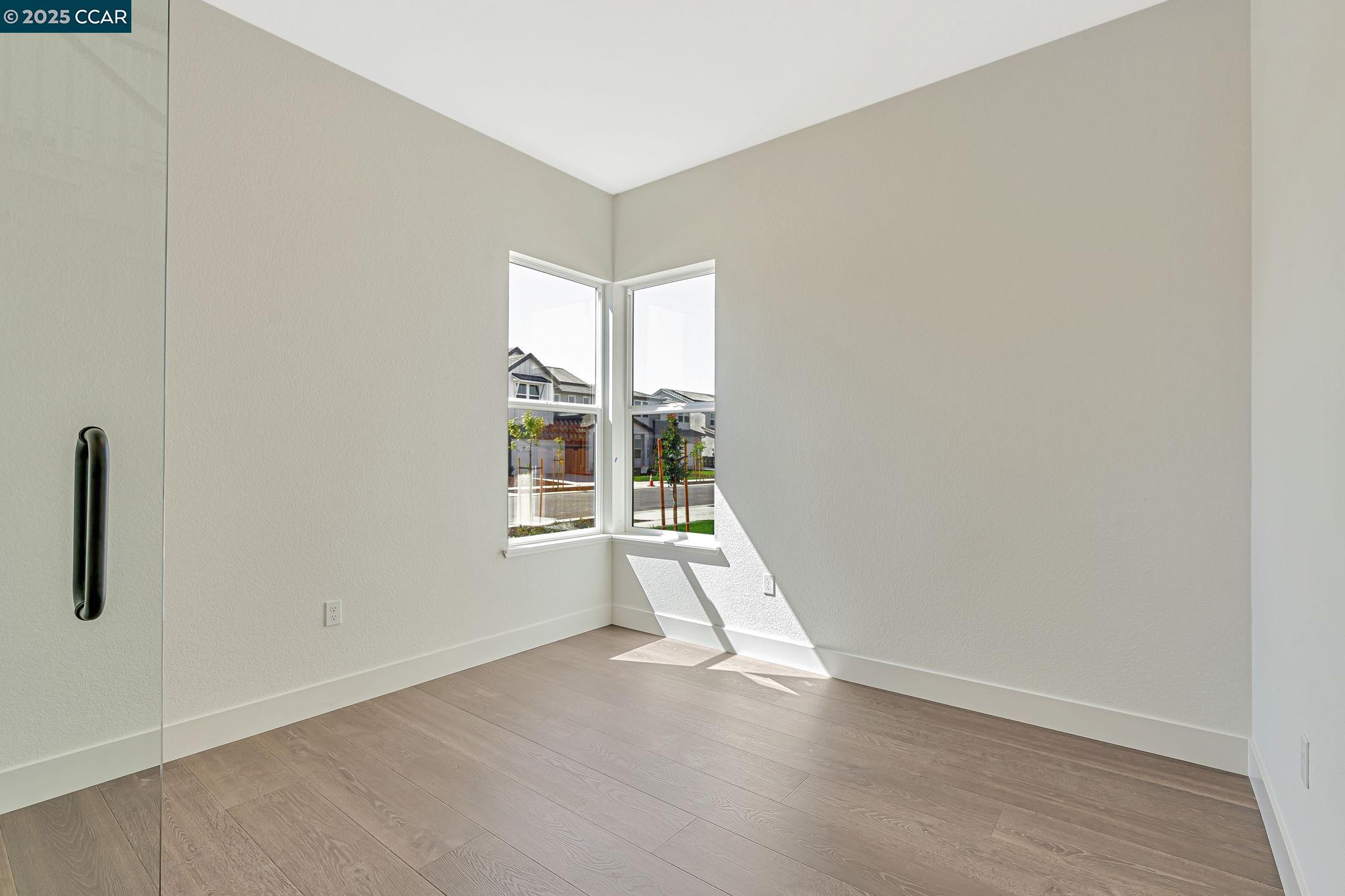 Detail Gallery Image 15 of 49 For 16166 Poulson Street, Lathrop,  CA 95330 - 4 Beds | 3/1 Baths