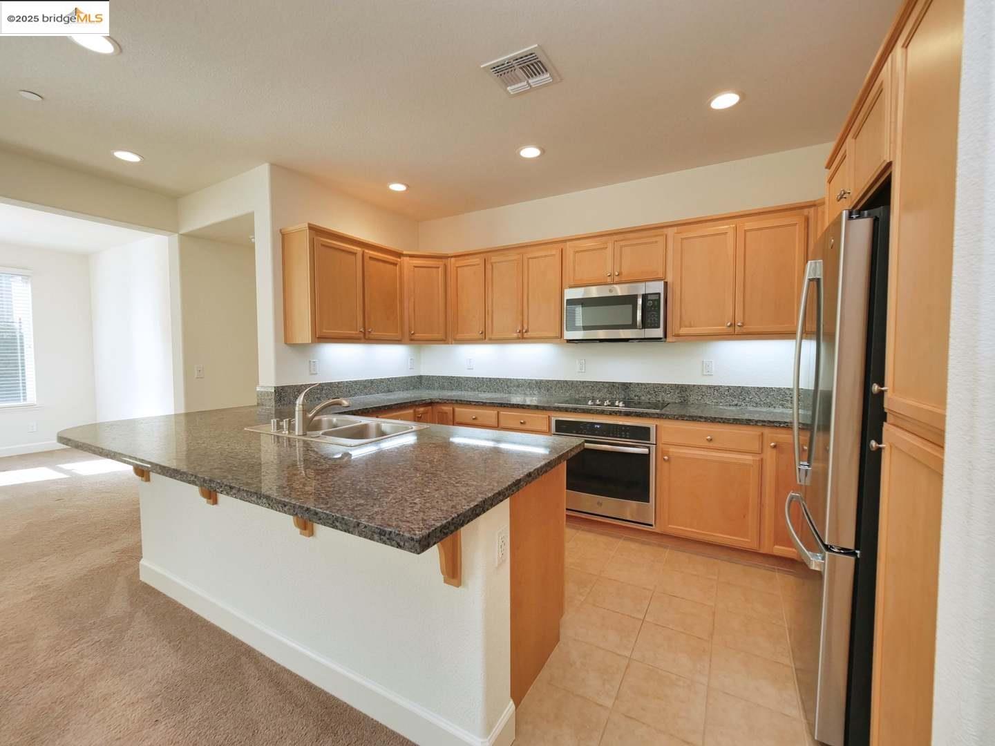 Detail Gallery Image 6 of 52 For 321 Kestrel Way, Rio Vista,  CA 94571 - 2 Beds | 2 Baths