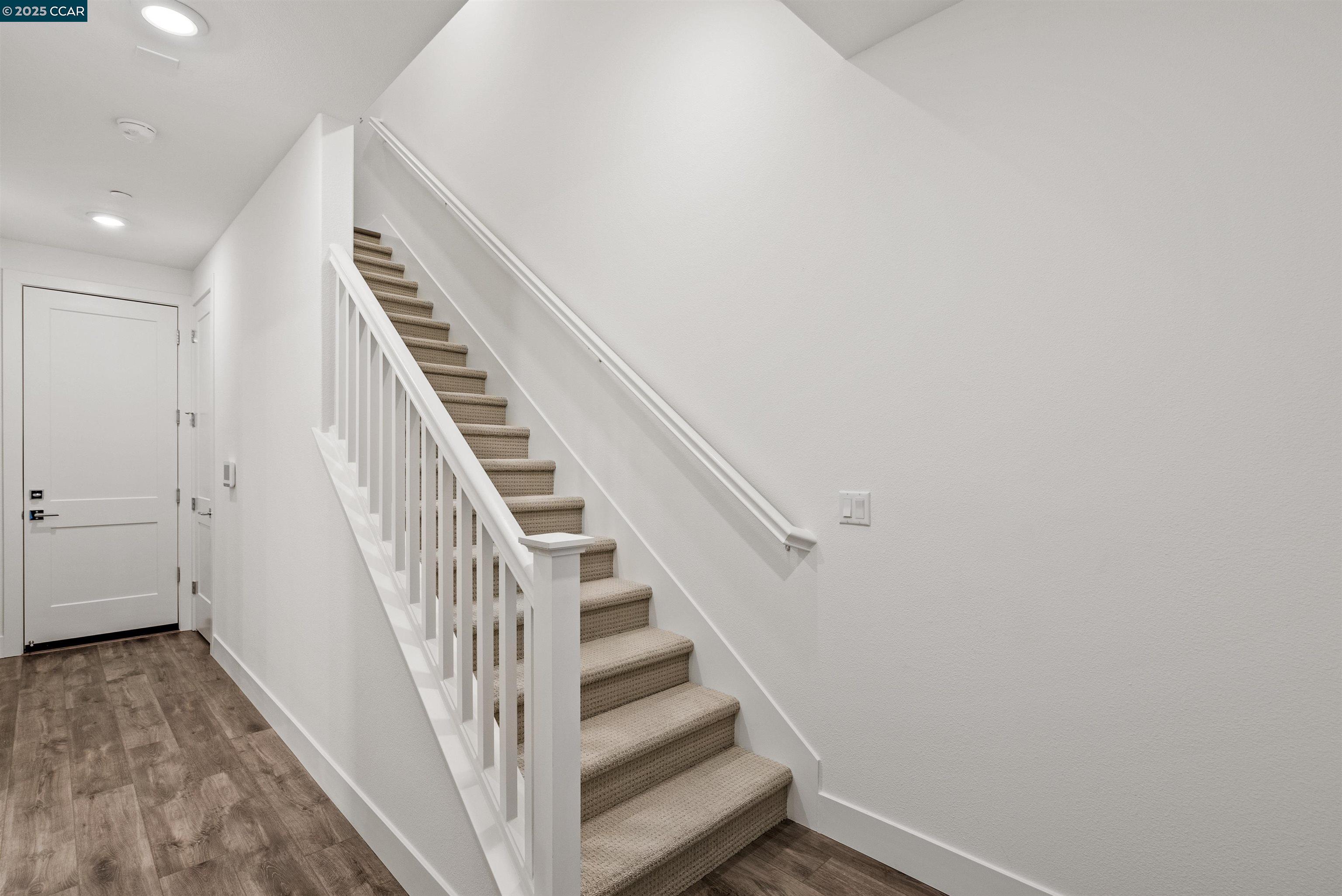 Detail Gallery Image 20 of 34 For 1102 Althea Terrace #4,  Sunnyvale,  CA 94086 - 4 Beds | 4 Baths