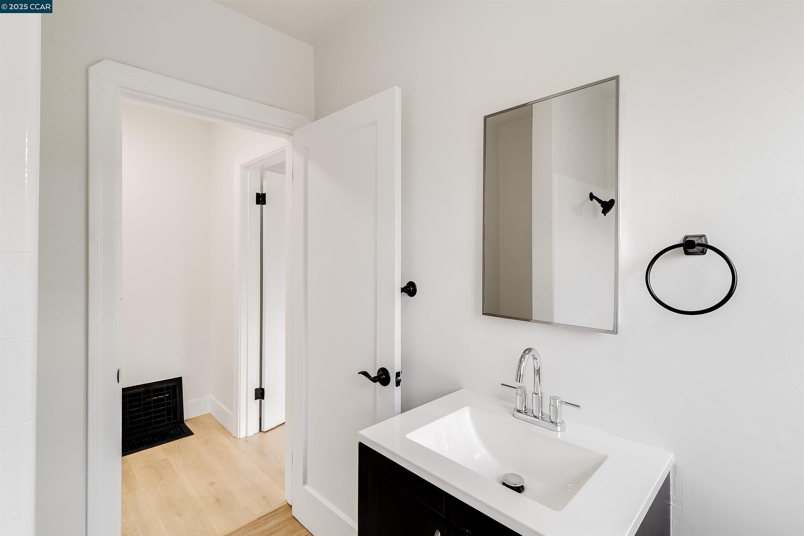 Detail Gallery Image 19 of 30 For 1435 Broadway St, Vallejo,  CA 94590 - 2 Beds | 1 Baths