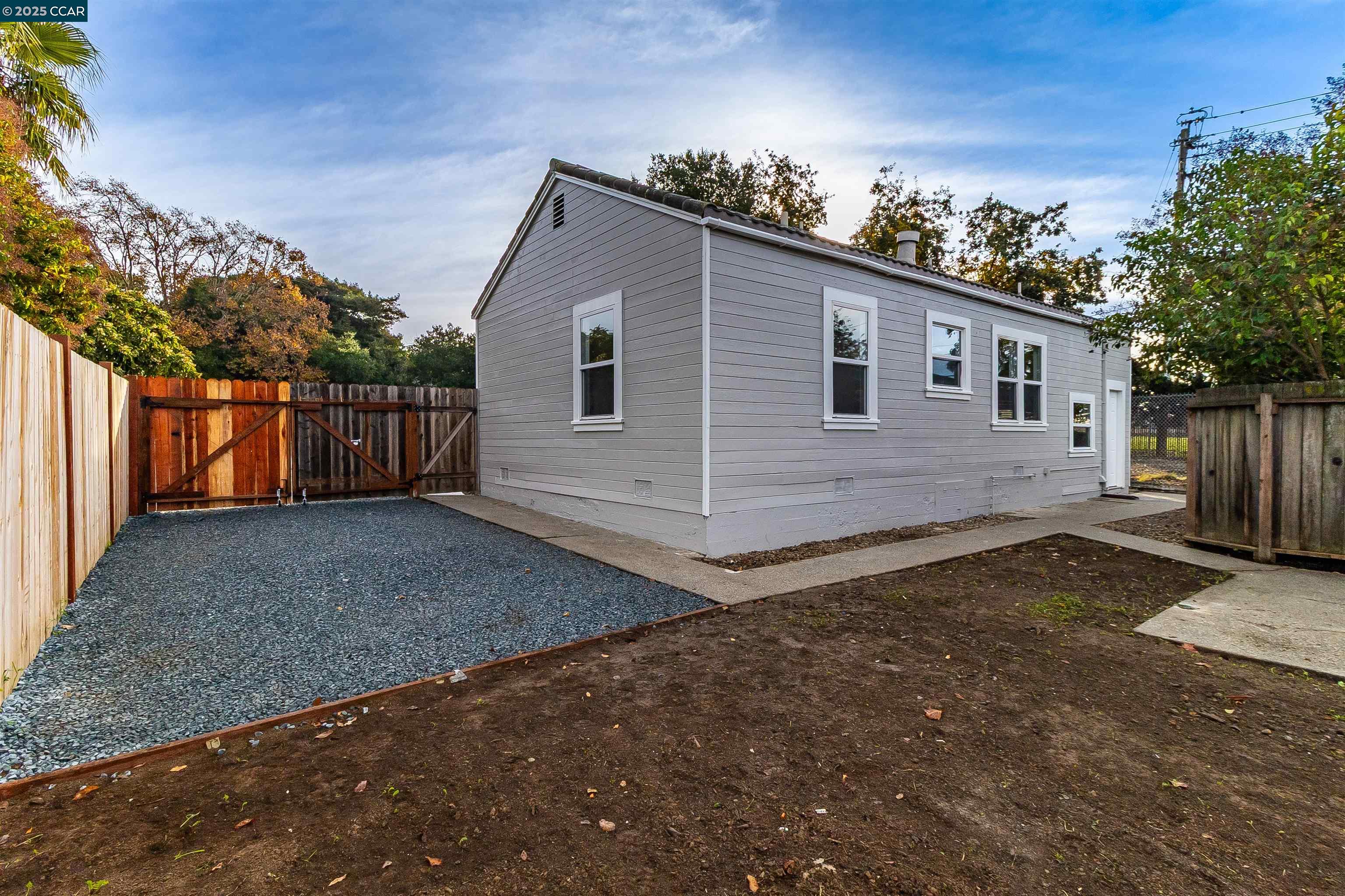 Detail Gallery Image 21 of 30 For 1435 Broadway St, Vallejo,  CA 94590 - 2 Beds | 1 Baths