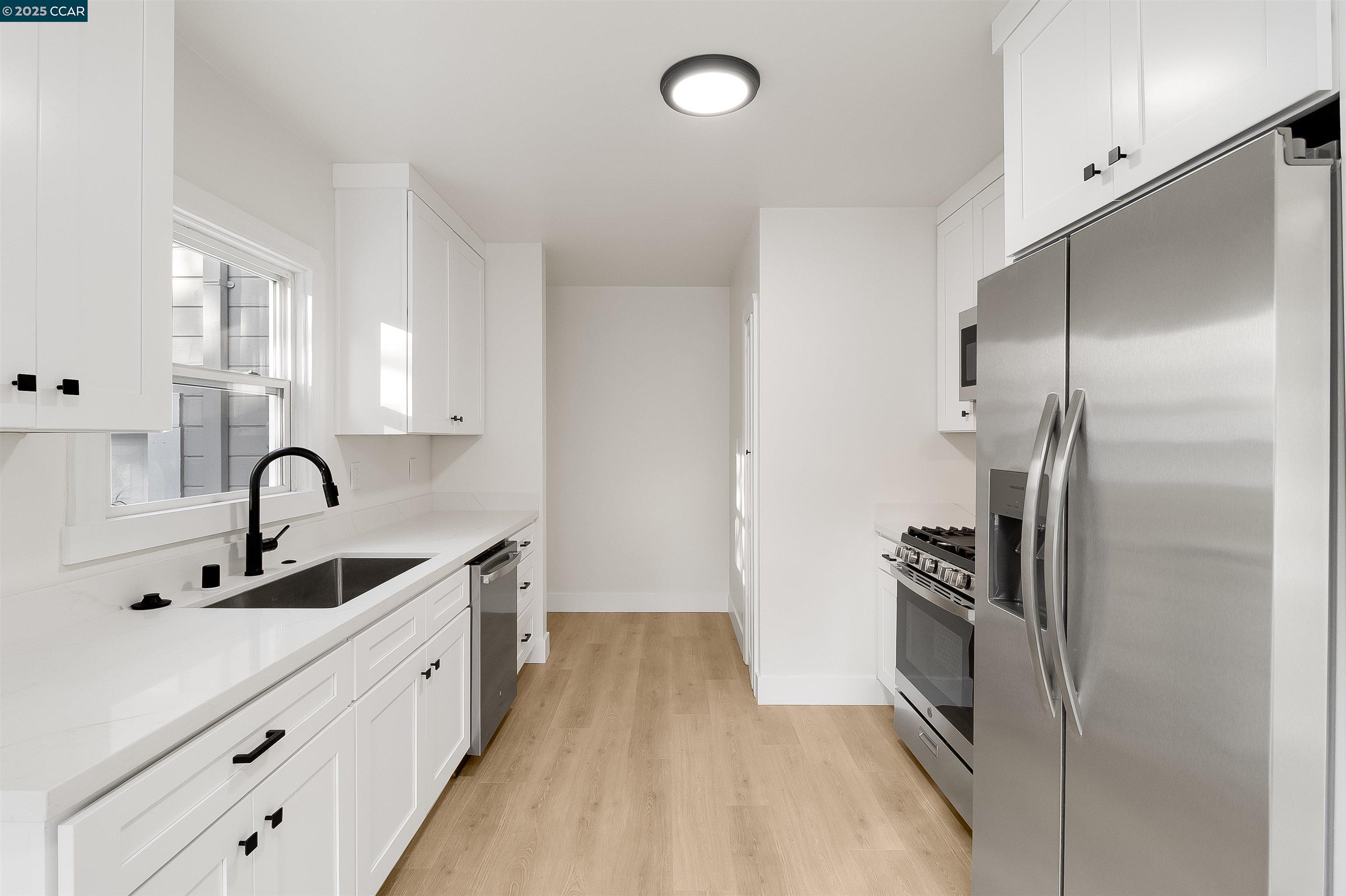 Detail Gallery Image 10 of 30 For 1435 Broadway St, Vallejo,  CA 94590 - 2 Beds | 1 Baths