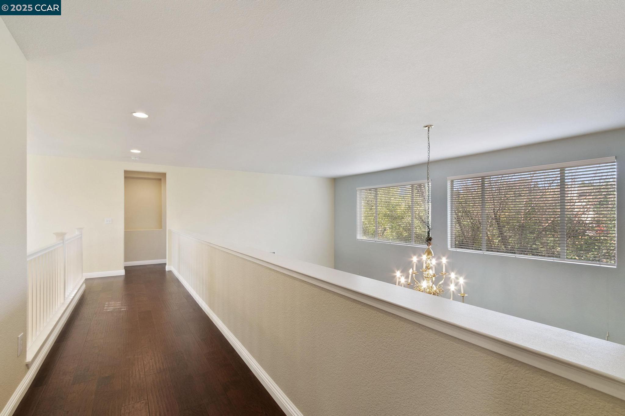 Detail Gallery Image 17 of 42 For 732 Antiquity Dr, Fairfield,  CA 94534 - 5 Beds | 3/1 Baths