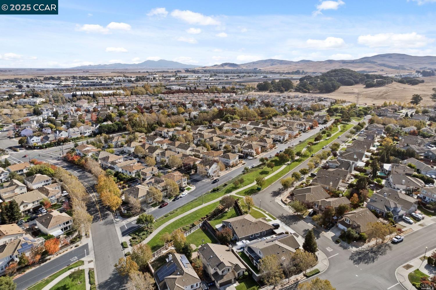Detail Gallery Image 39 of 42 For 732 Antiquity Dr, Fairfield,  CA 94534 - 5 Beds | 3/1 Baths