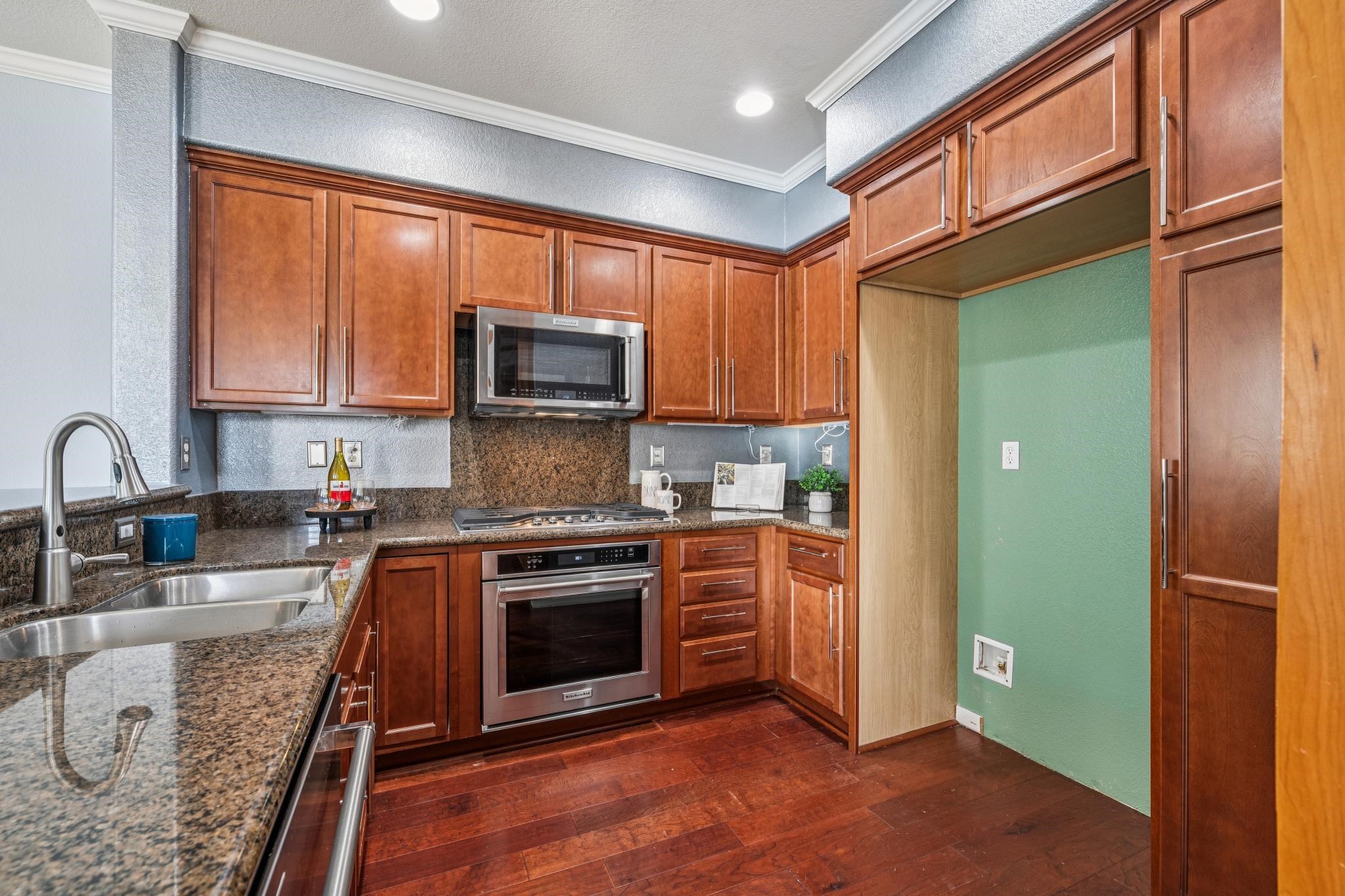 Photo #10: 41118803 Listing: Photo #10