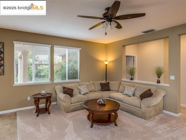 Detail Gallery Image 8 of 20 For 5348 Gold Creek Cir, Discovery Bay,  CA 94505 - 4 Beds | 3/1 Baths